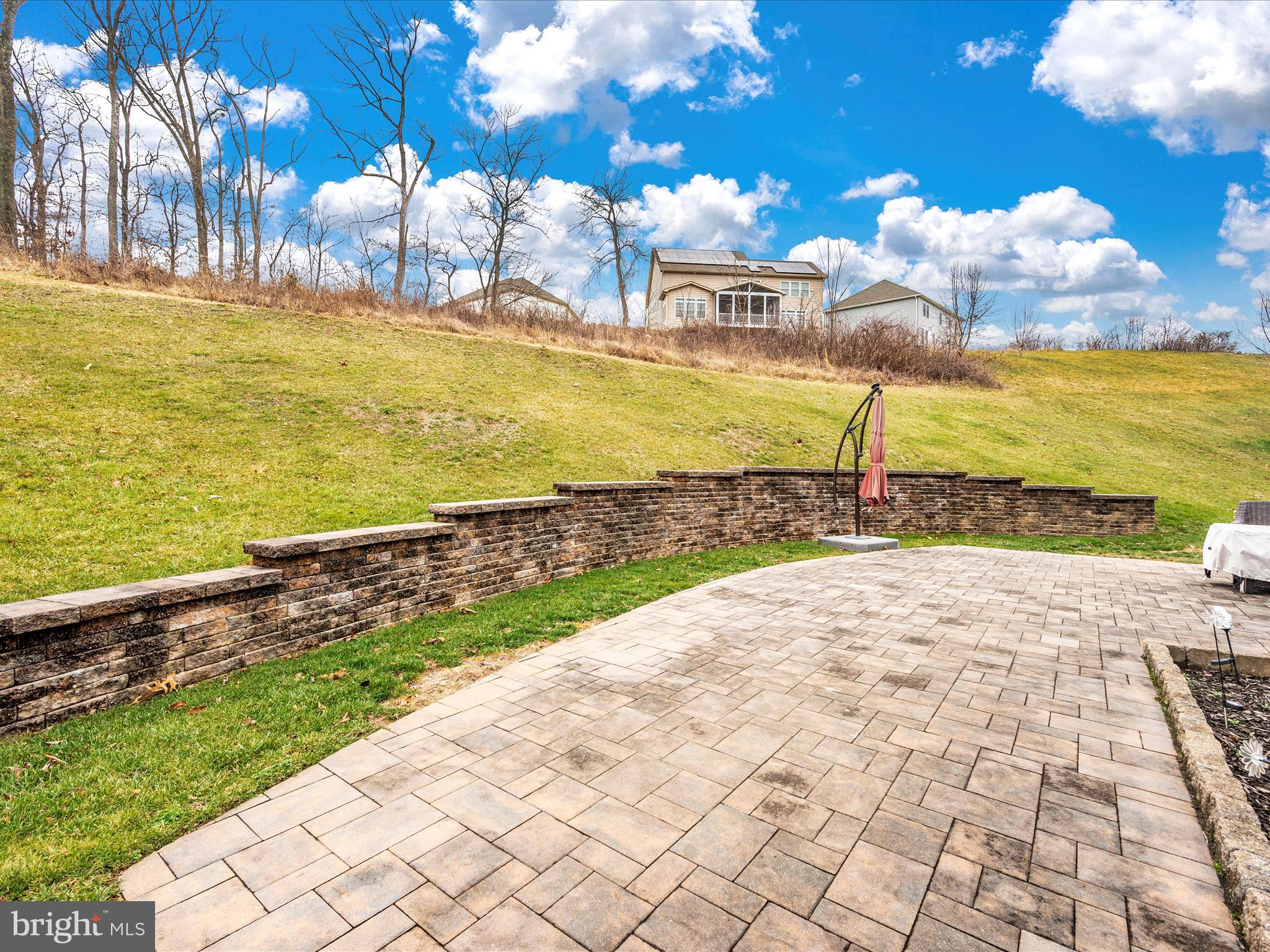 OAK CREEK - Residential