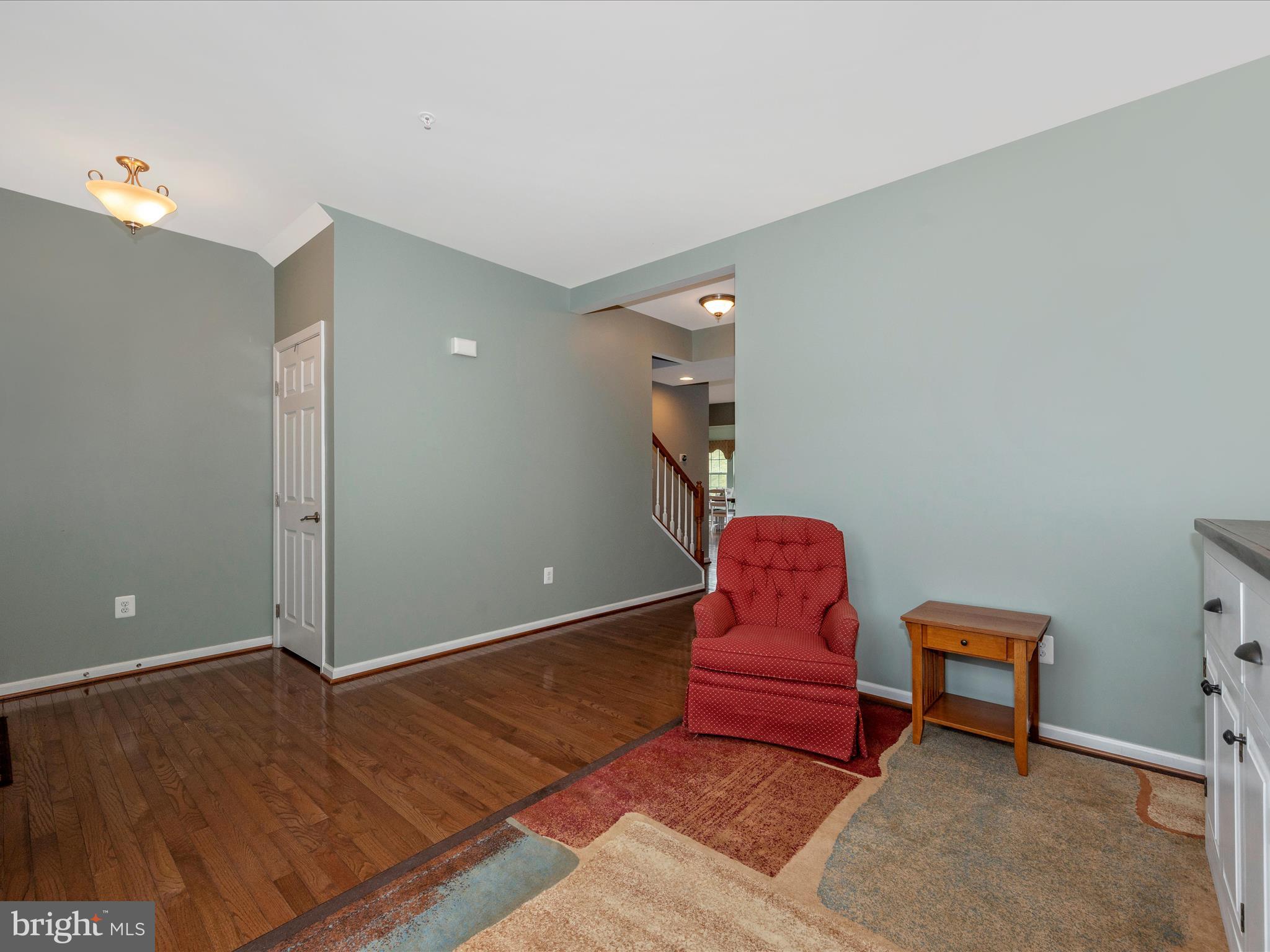 OAK CREEK - Residential