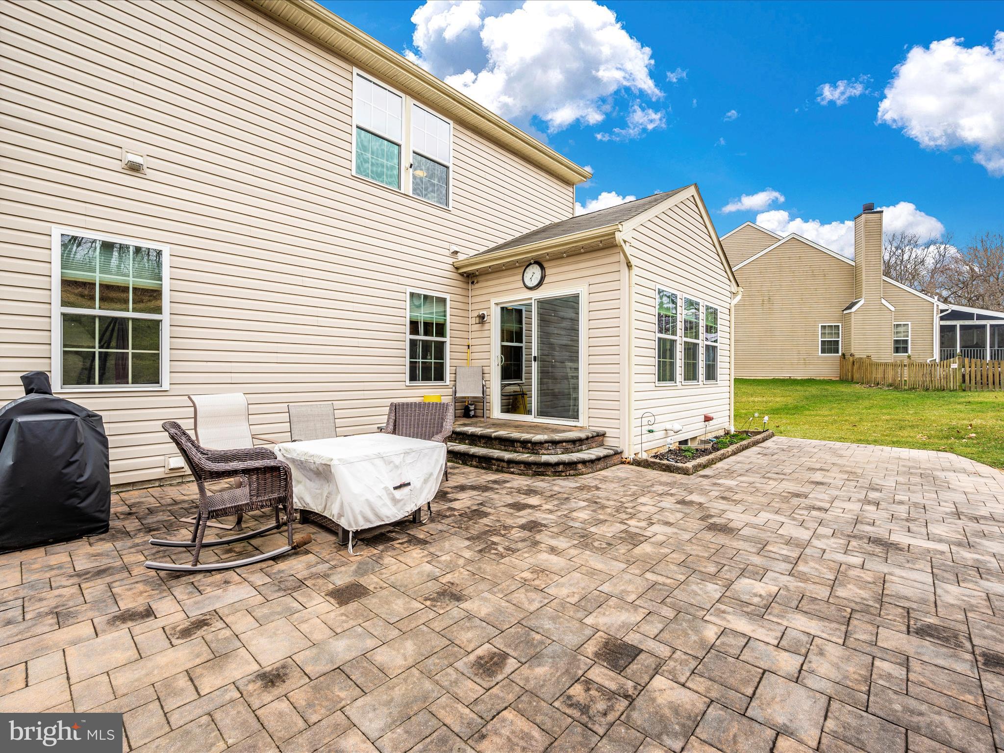 OAK CREEK - Residential