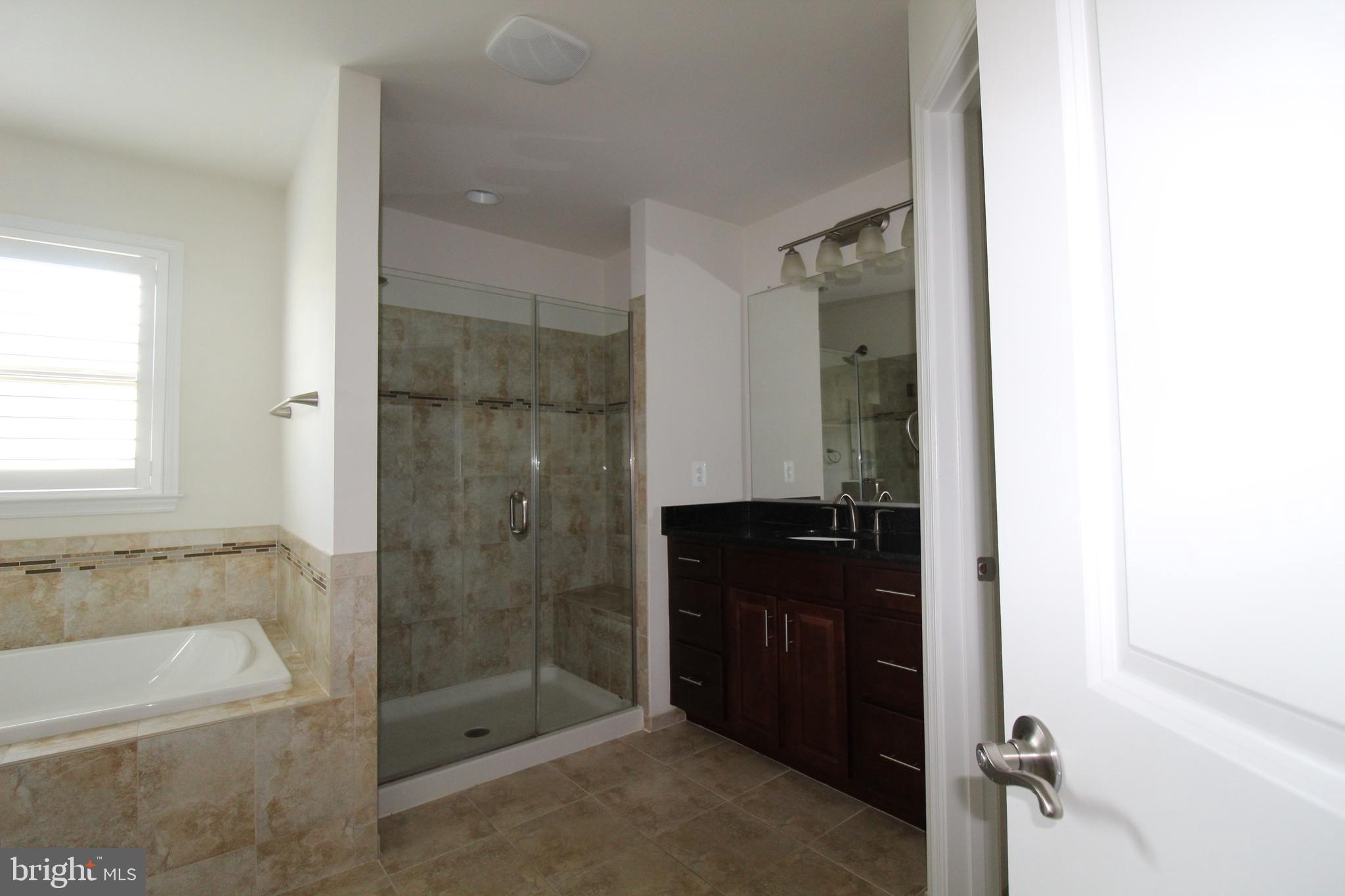 EASTVIEW AT STONE RIDGE - Residential Lease