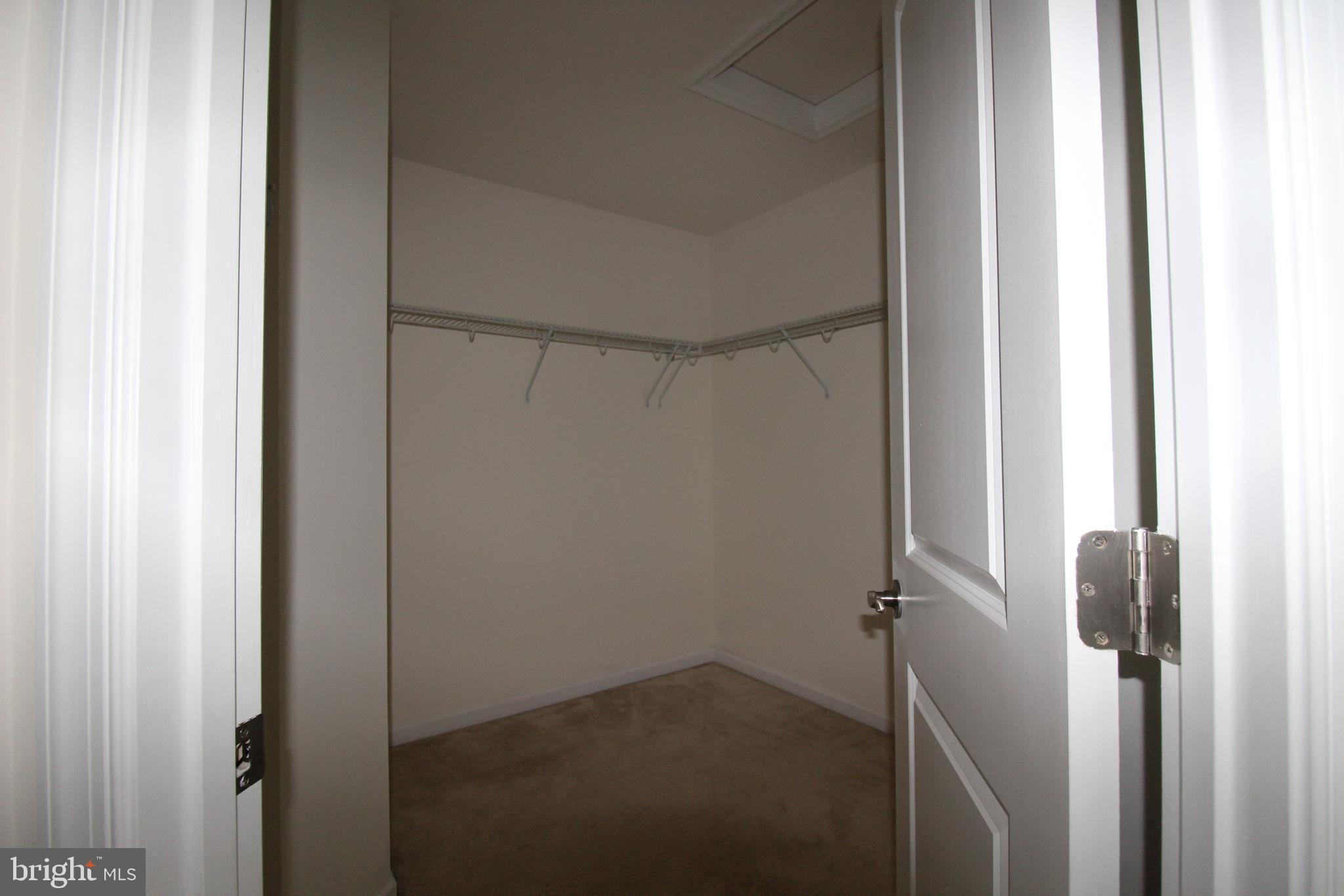 EASTVIEW AT STONE RIDGE - Residential Lease