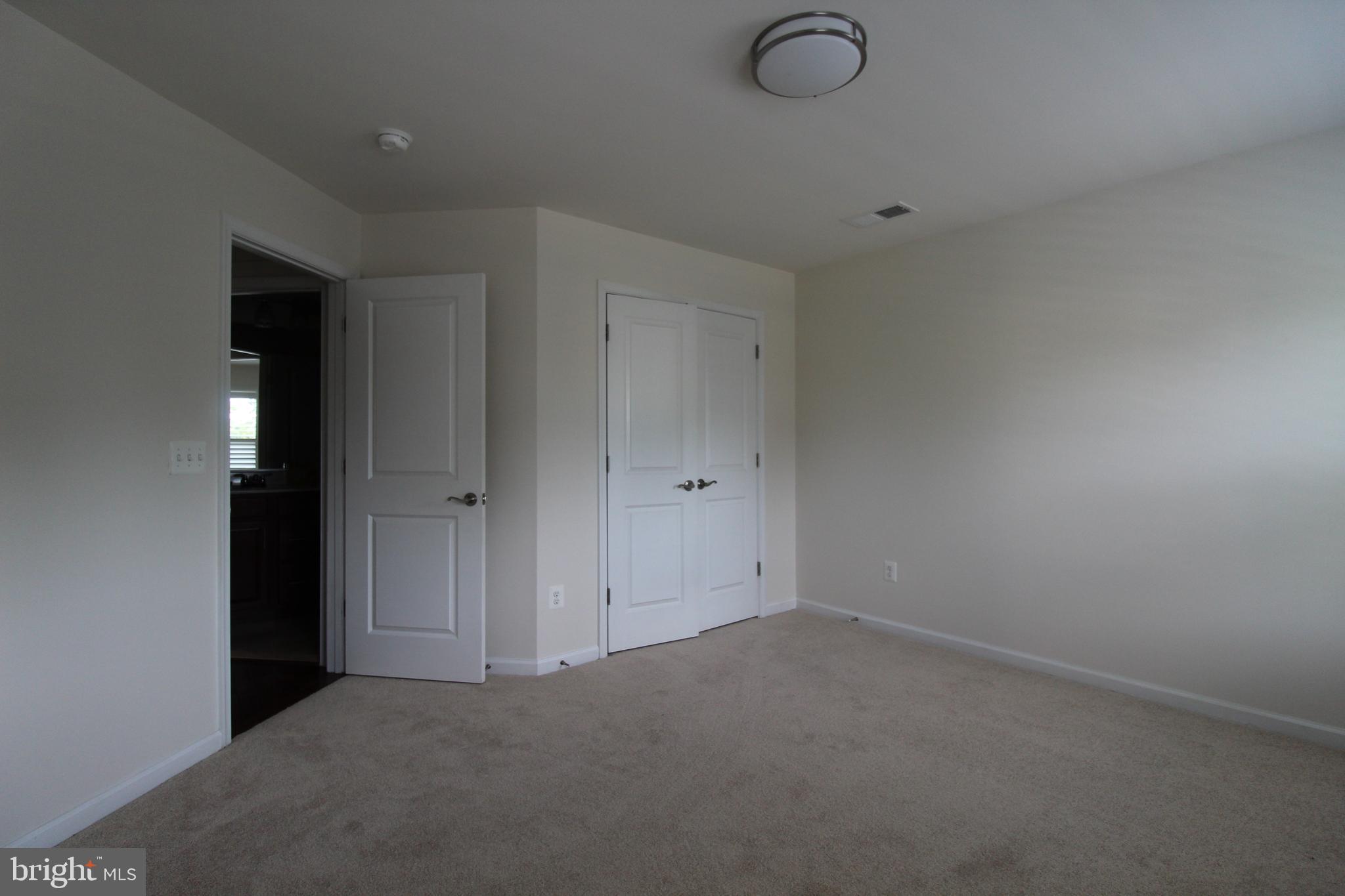 EASTVIEW AT STONE RIDGE - Residential Lease