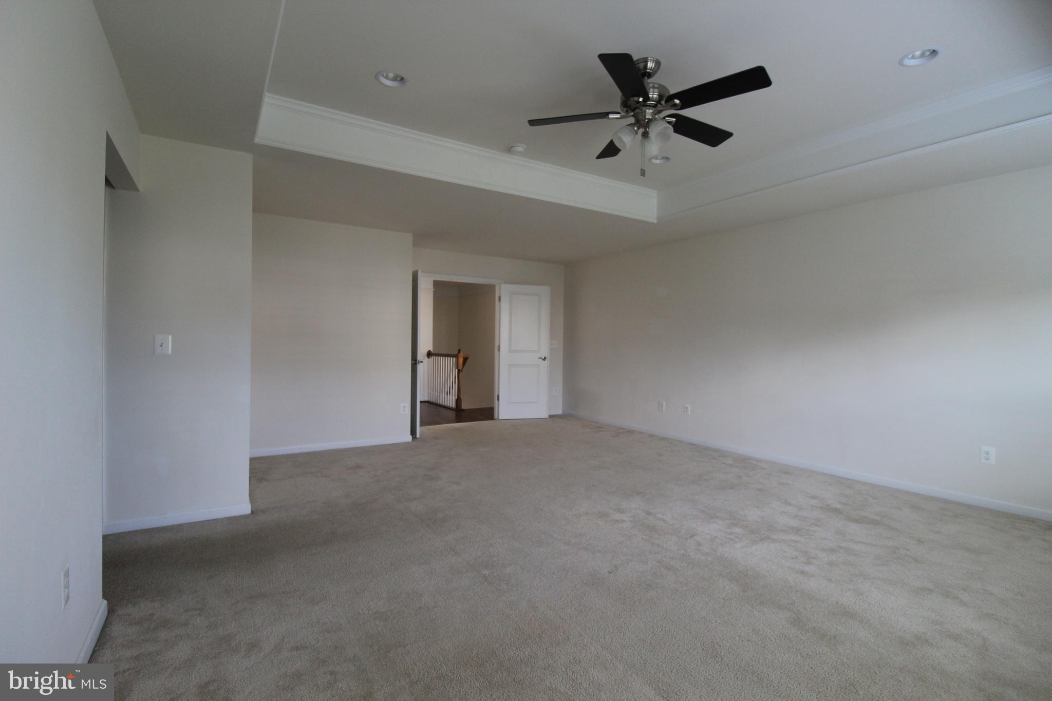 EASTVIEW AT STONE RIDGE - Residential Lease