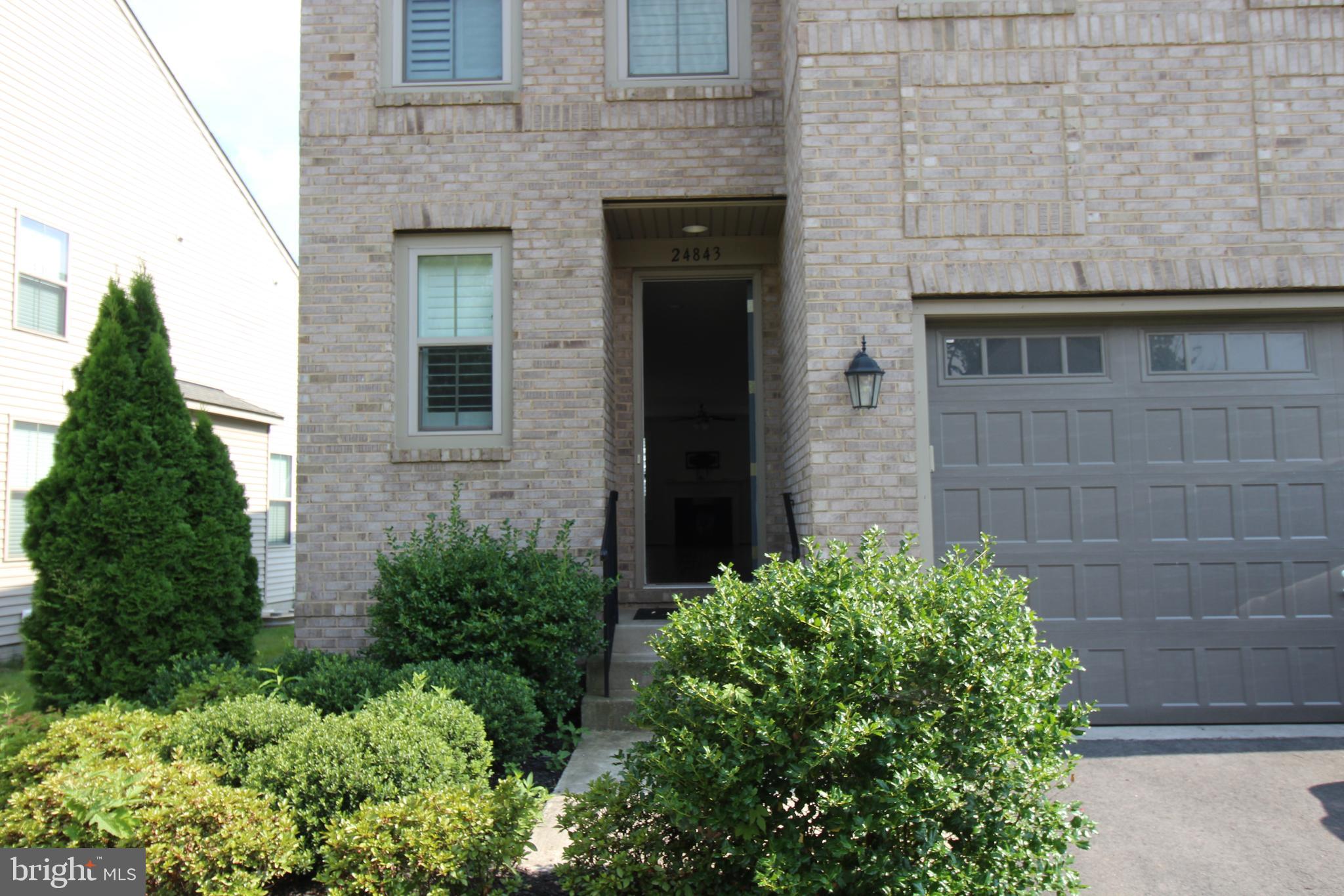 EASTVIEW AT STONE RIDGE - Residential Lease