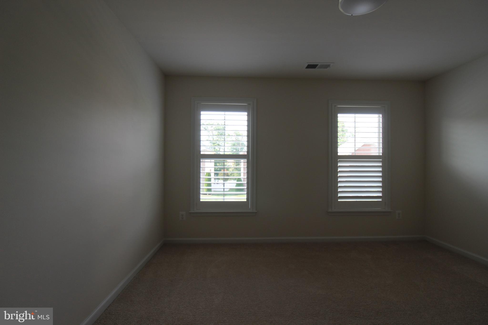 EASTVIEW AT STONE RIDGE - Residential Lease