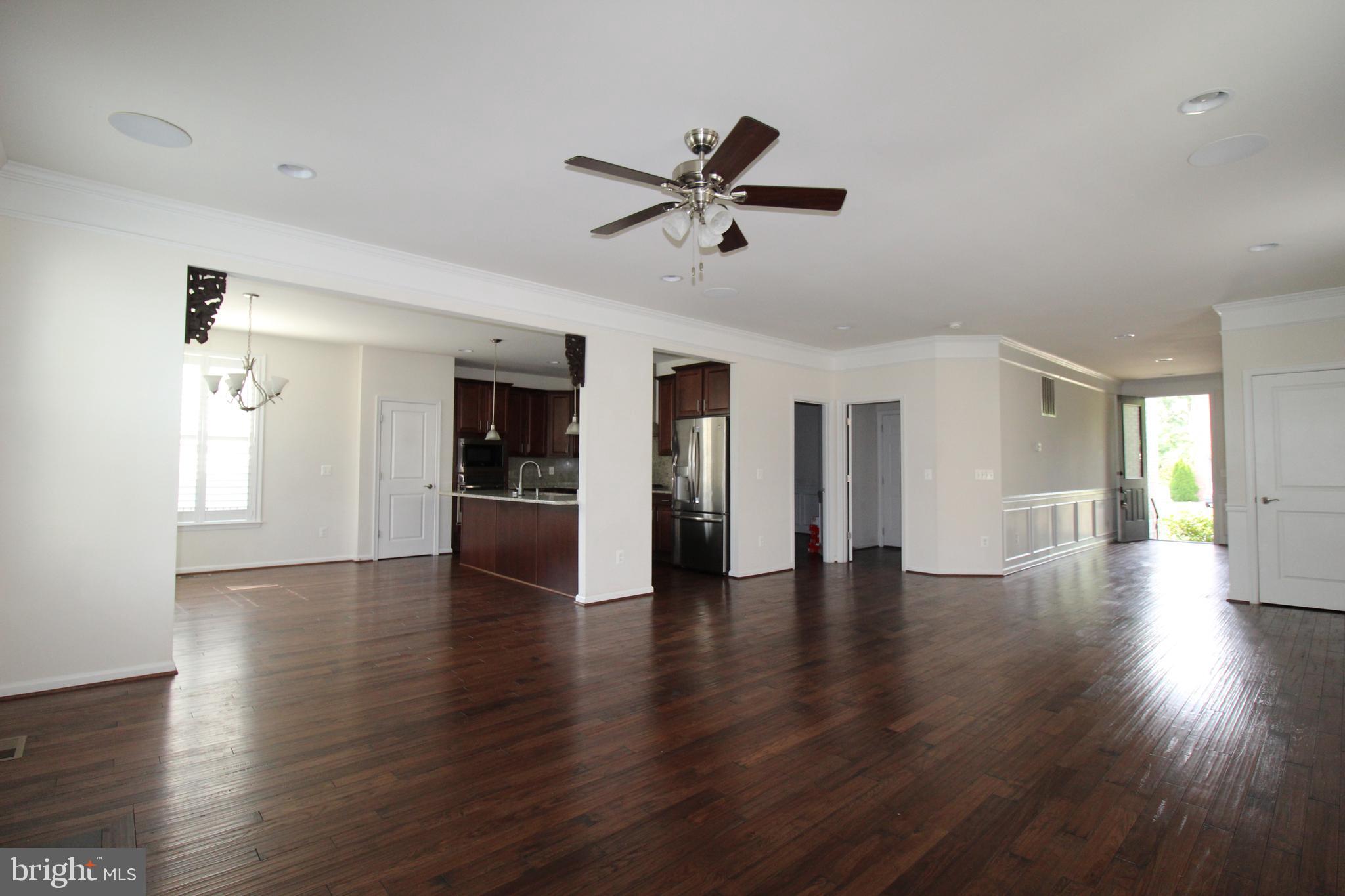 EASTVIEW AT STONE RIDGE - Residential Lease