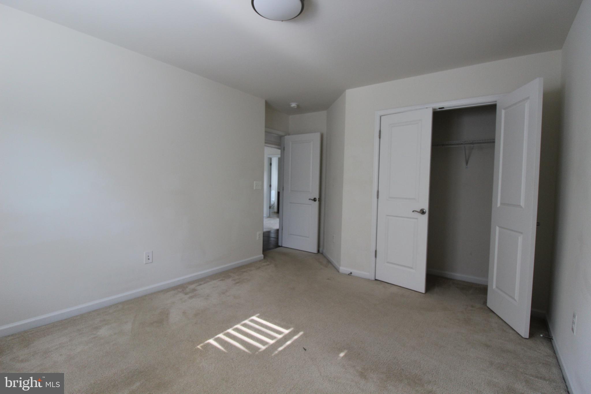 EASTVIEW AT STONE RIDGE - Residential Lease