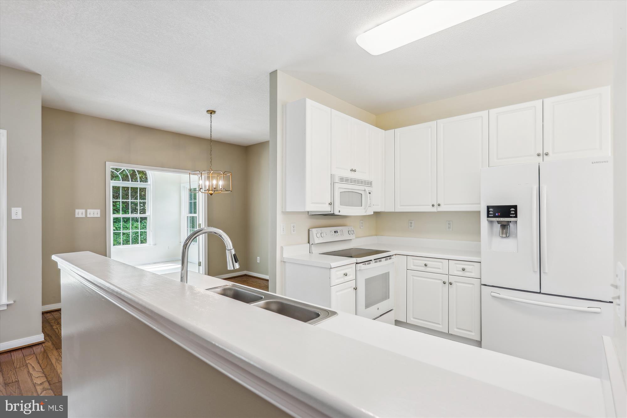 PARK WEST - Residential