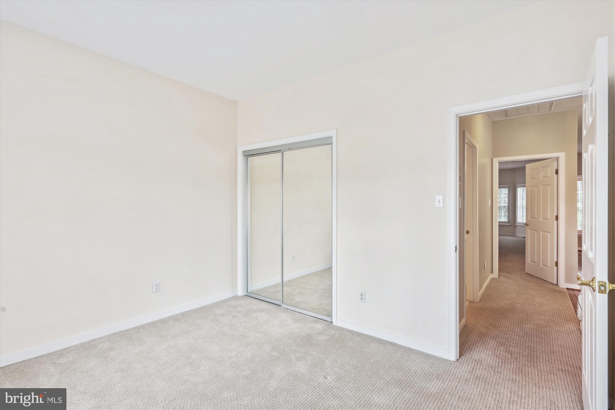 PARK WEST - Residential