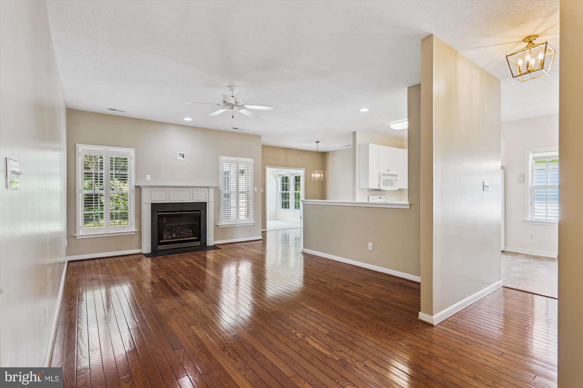 PARK WEST - Residential