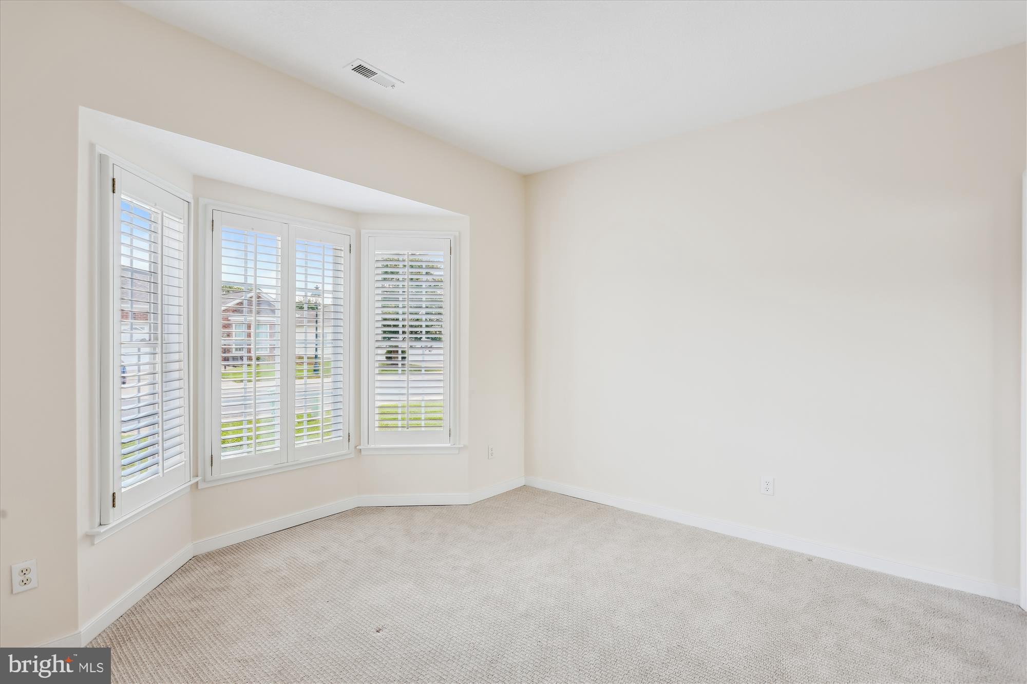 PARK WEST - Residential