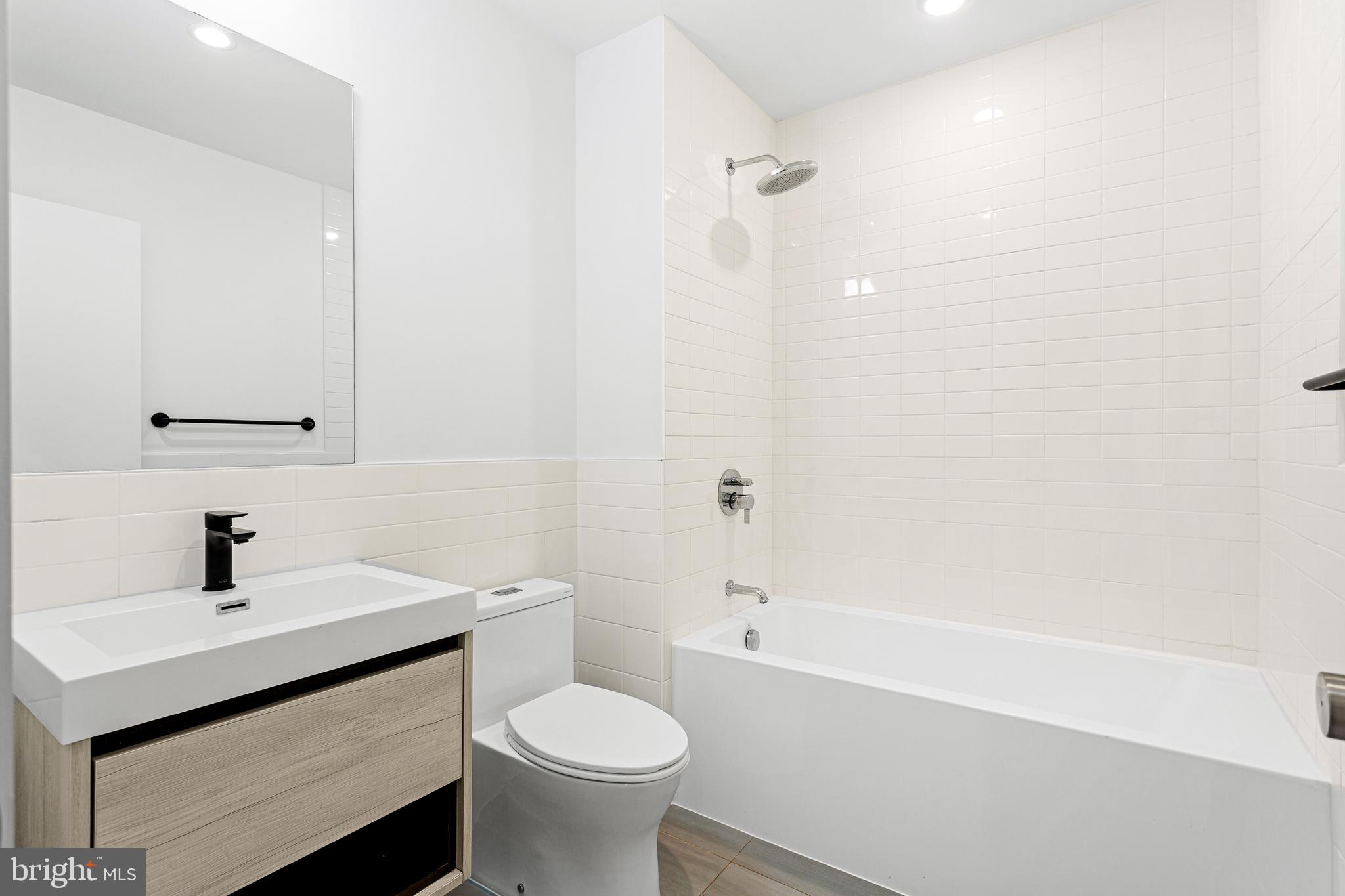 MANAYUNK - Residential