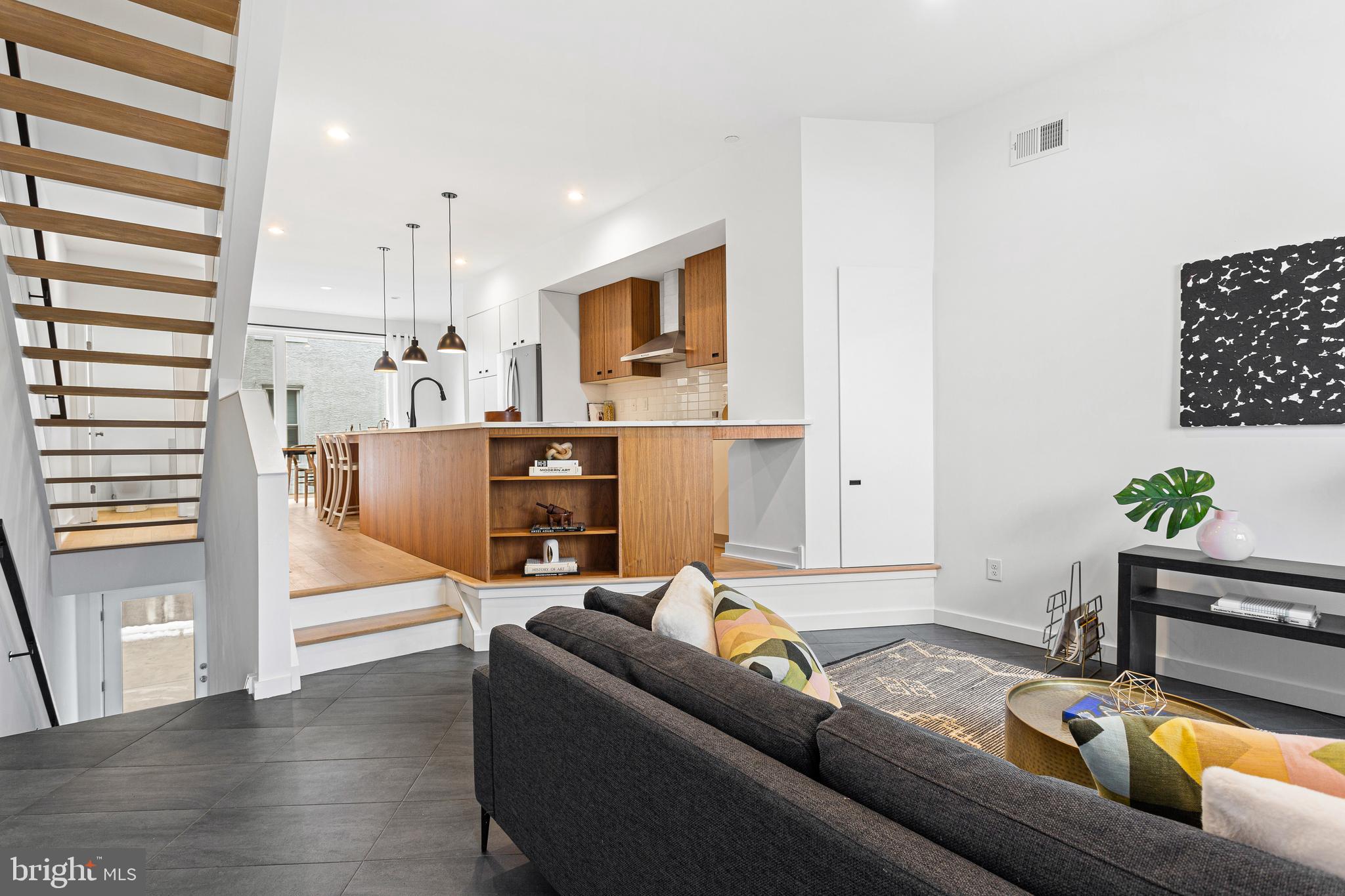 MANAYUNK - Residential