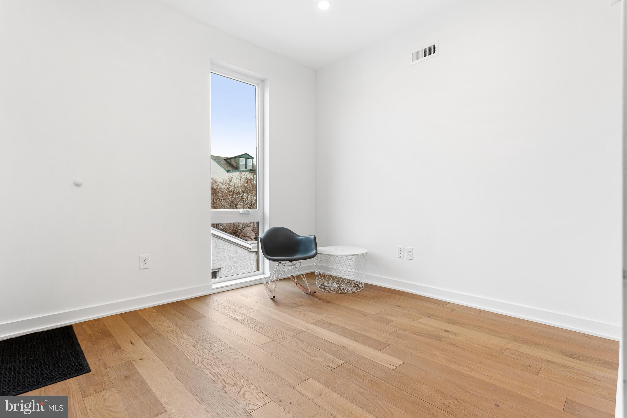 MANAYUNK - Residential