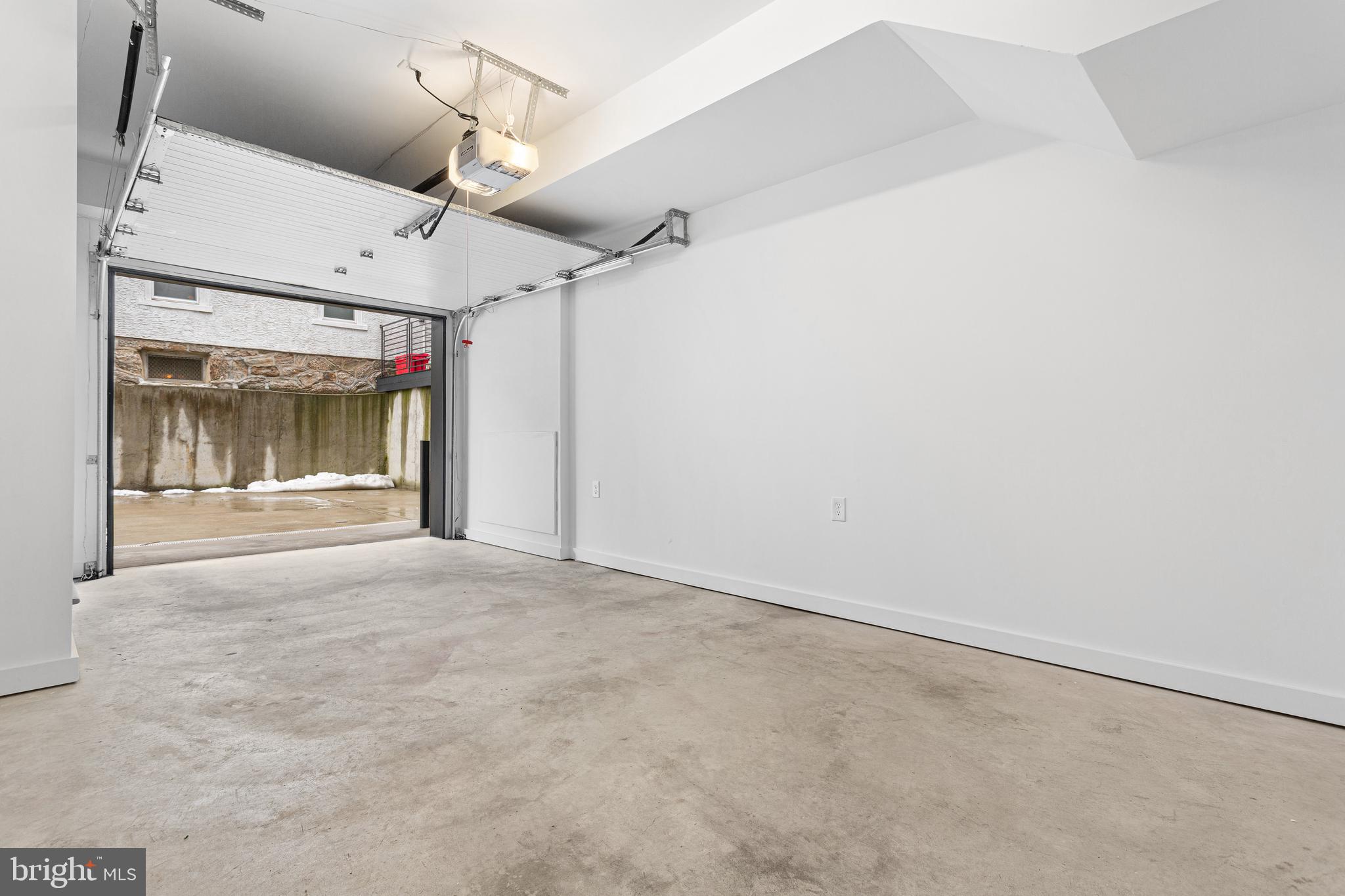 MANAYUNK - Residential