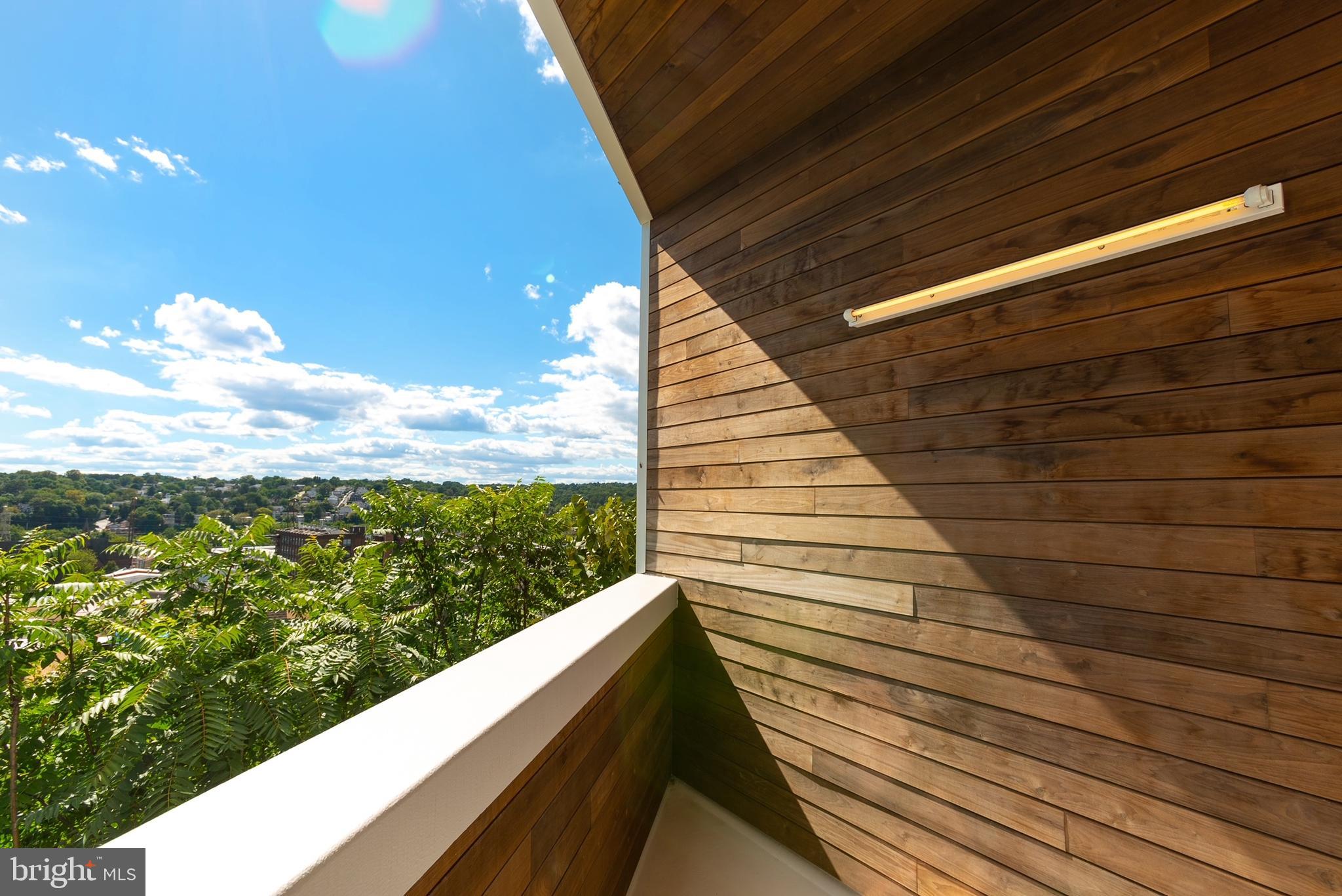 MANAYUNK - Residential