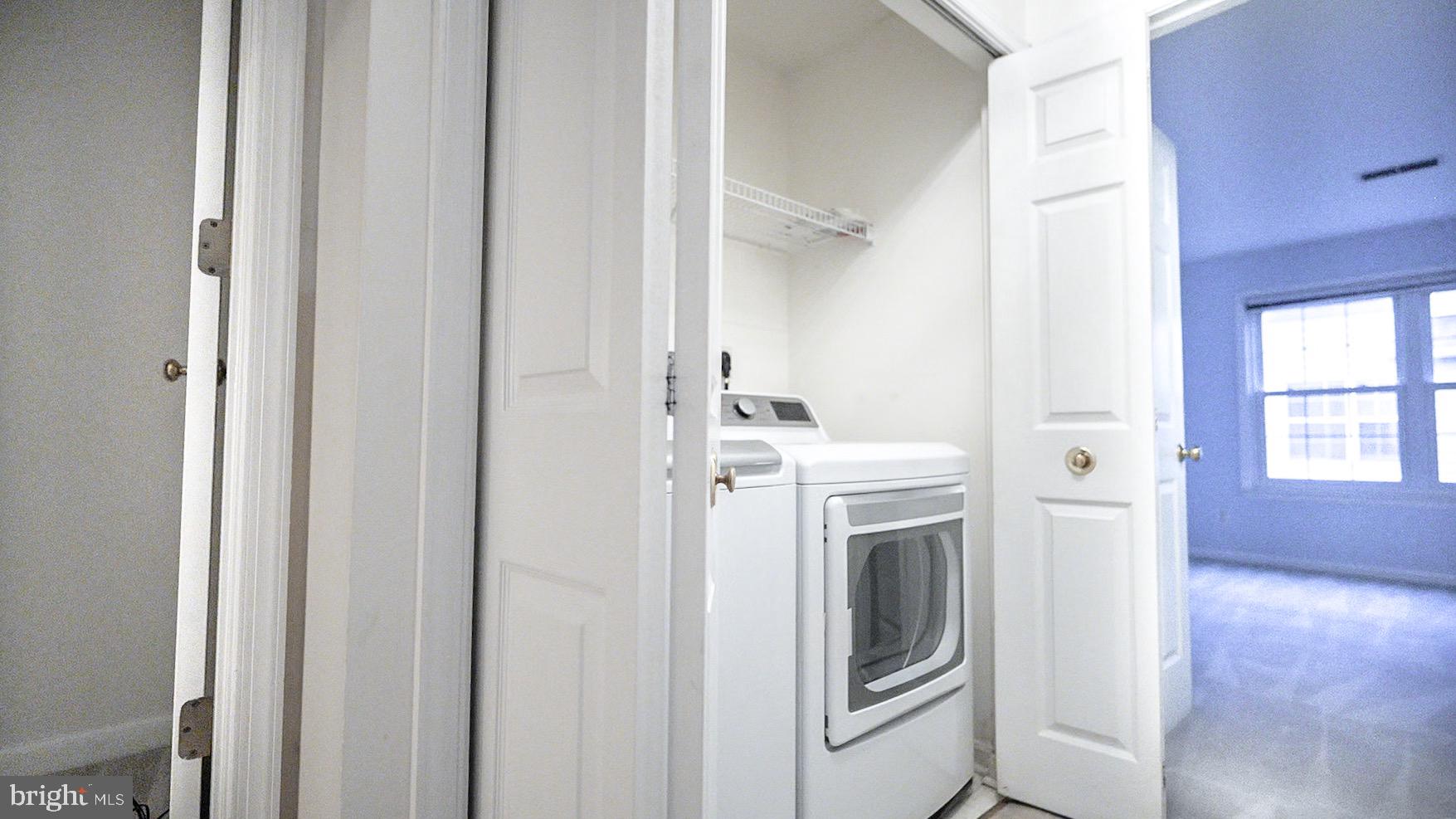 LINCOLNIA - Residential