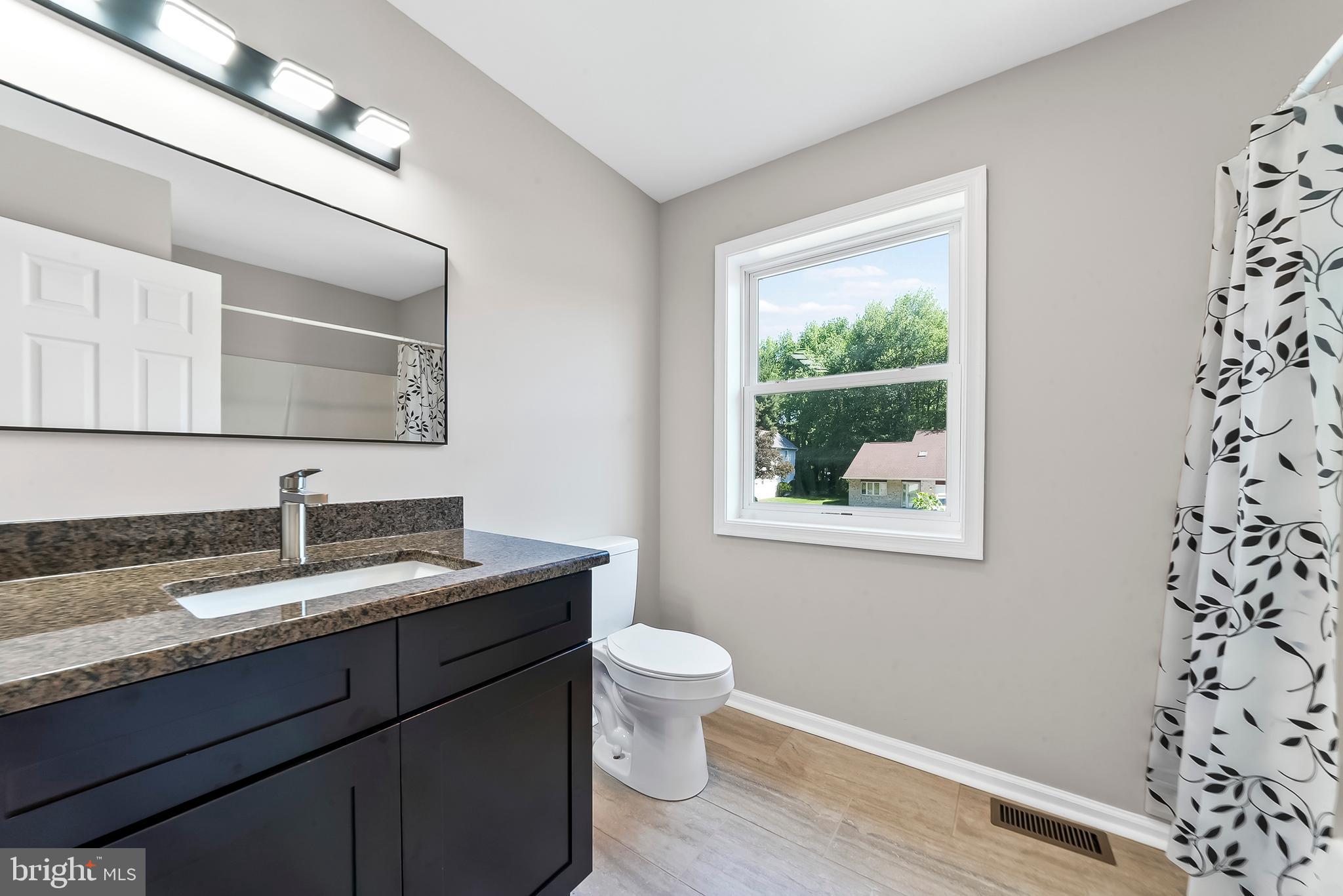 WRANGLE HILL ESTATES - Residential