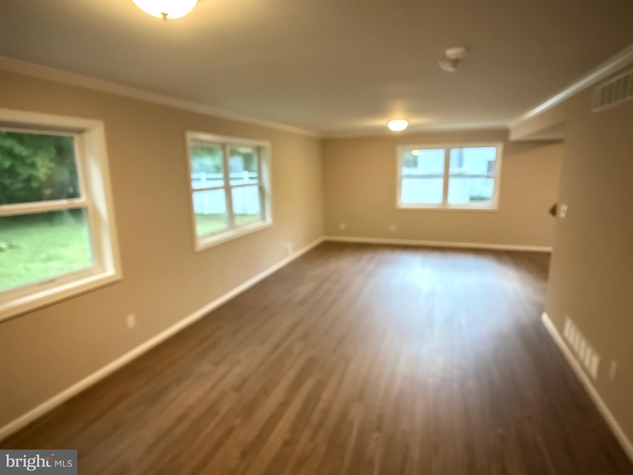 WRANGLE HILL ESTATES - Residential