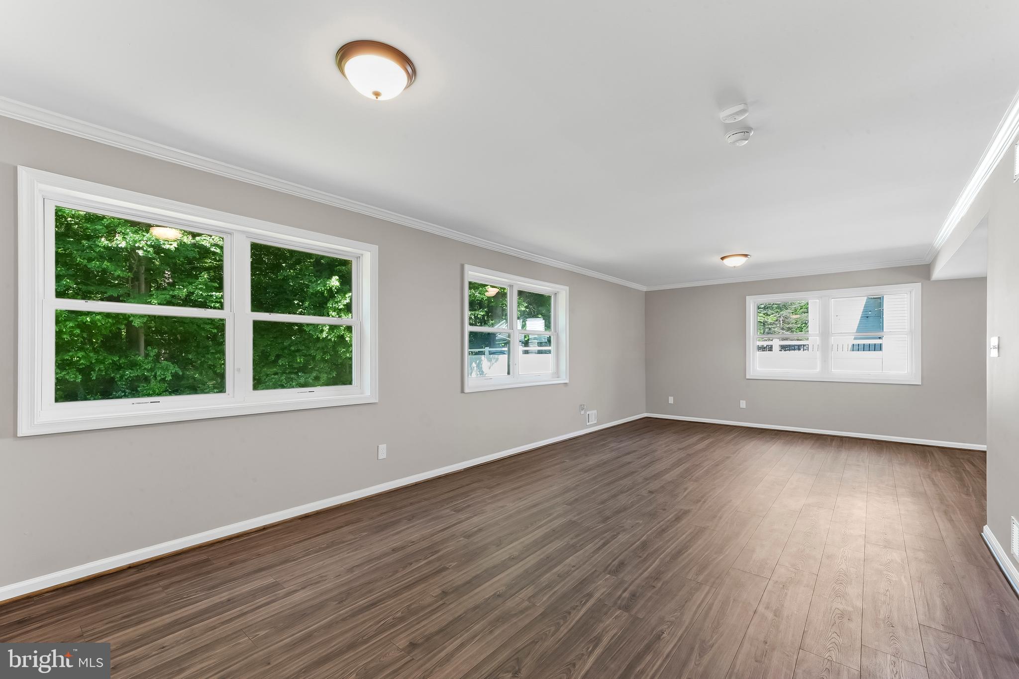 WRANGLE HILL ESTATES - Residential