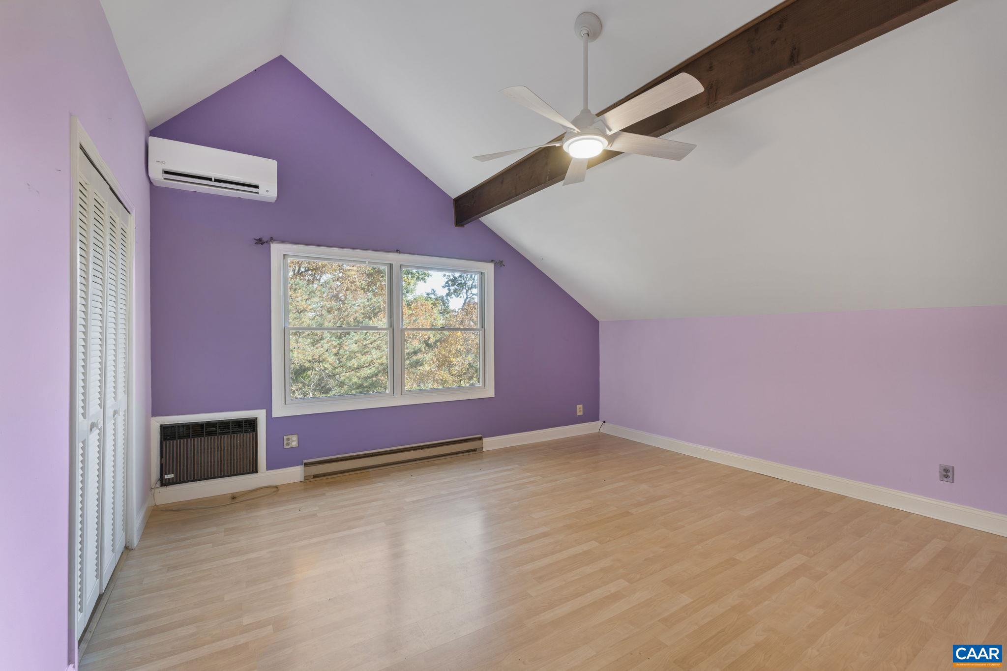 FARM COLONY - Residential