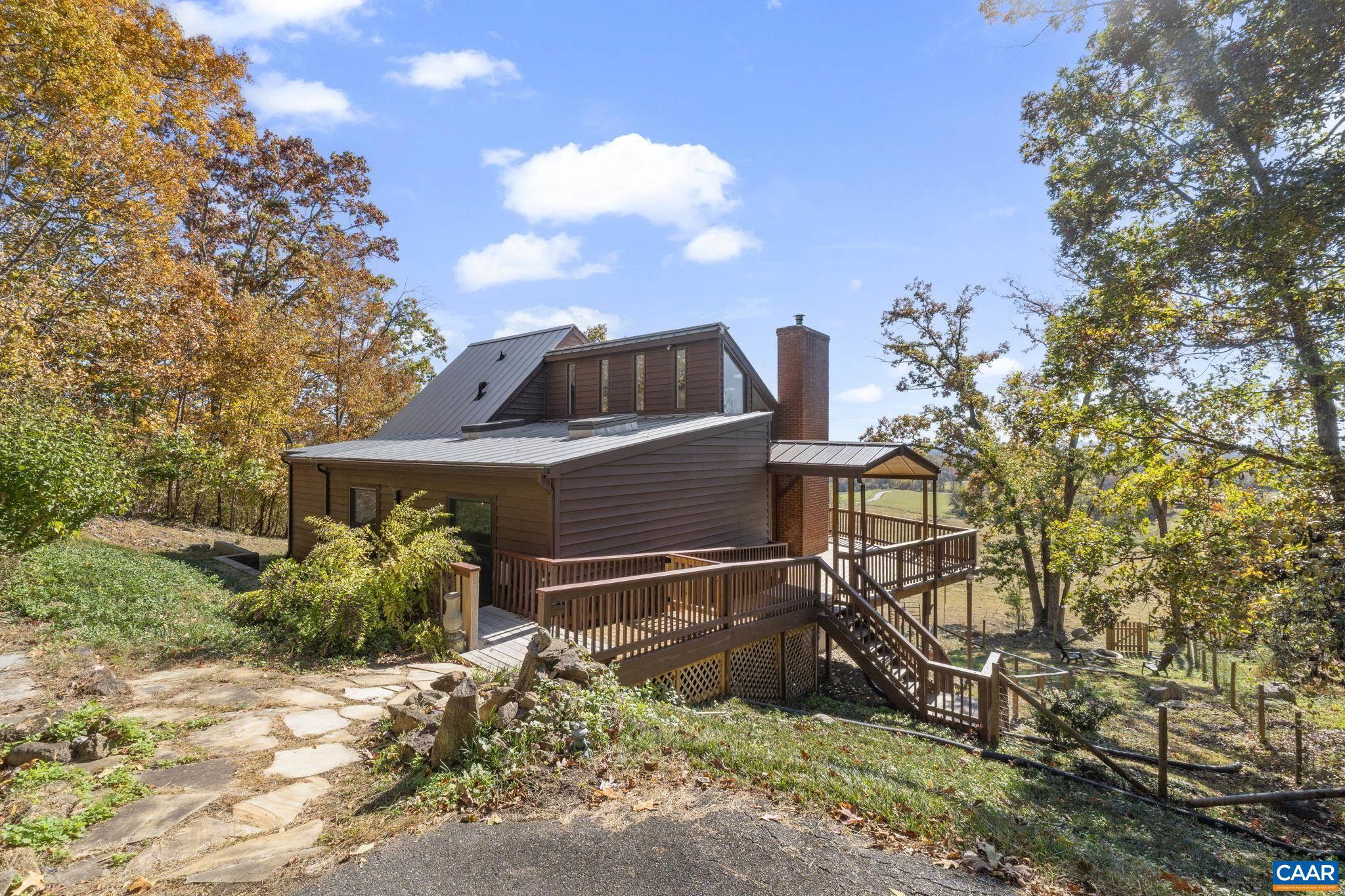 FARM COLONY - Residential