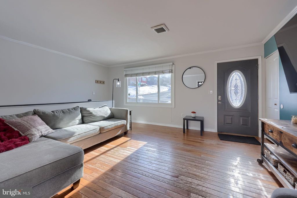 Photo of 122 Boomerang Drive, EPHRATA, PA 17522 (MLS # PALA2083618)