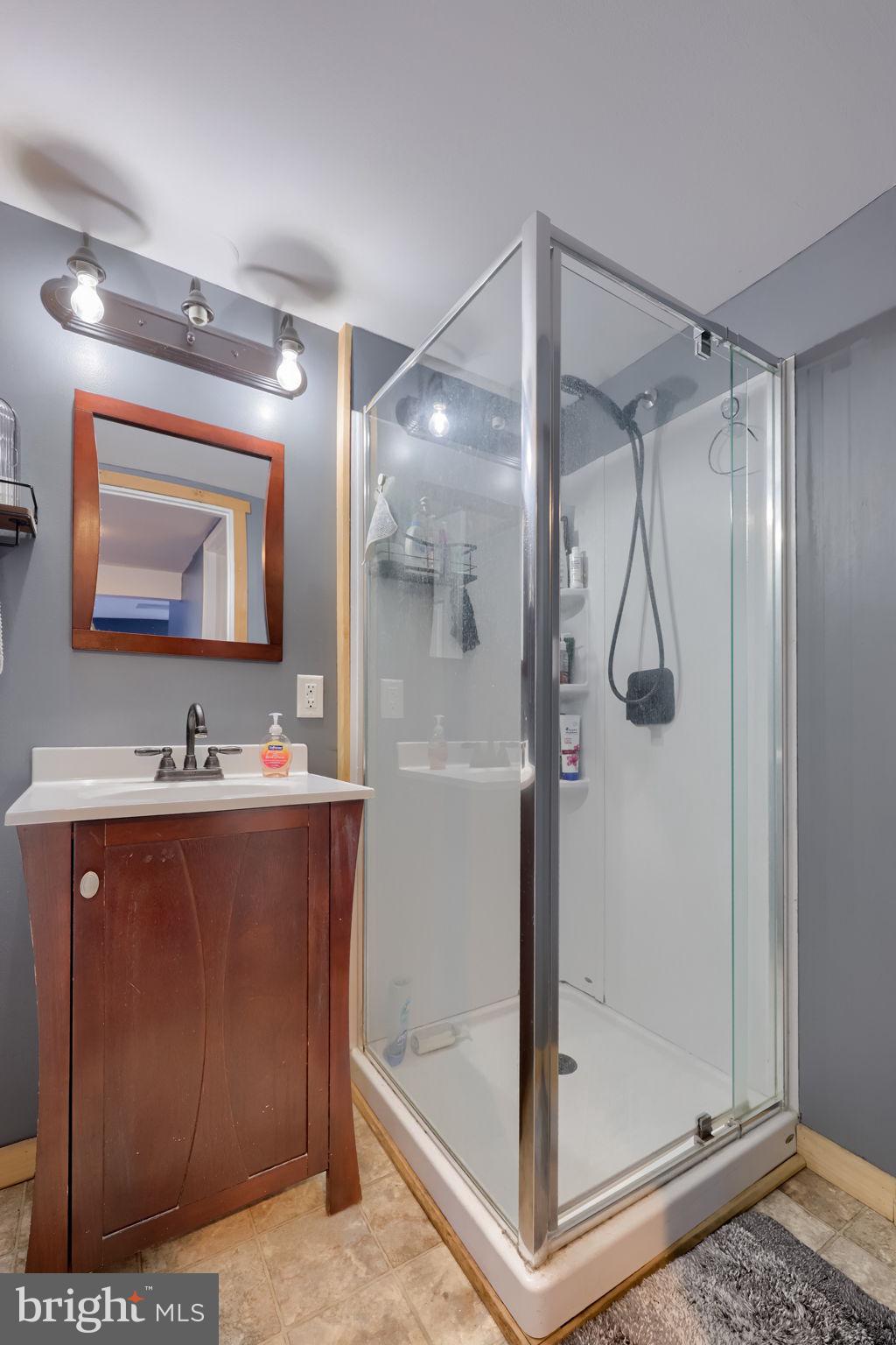 PIONEER ESTATES - Residential