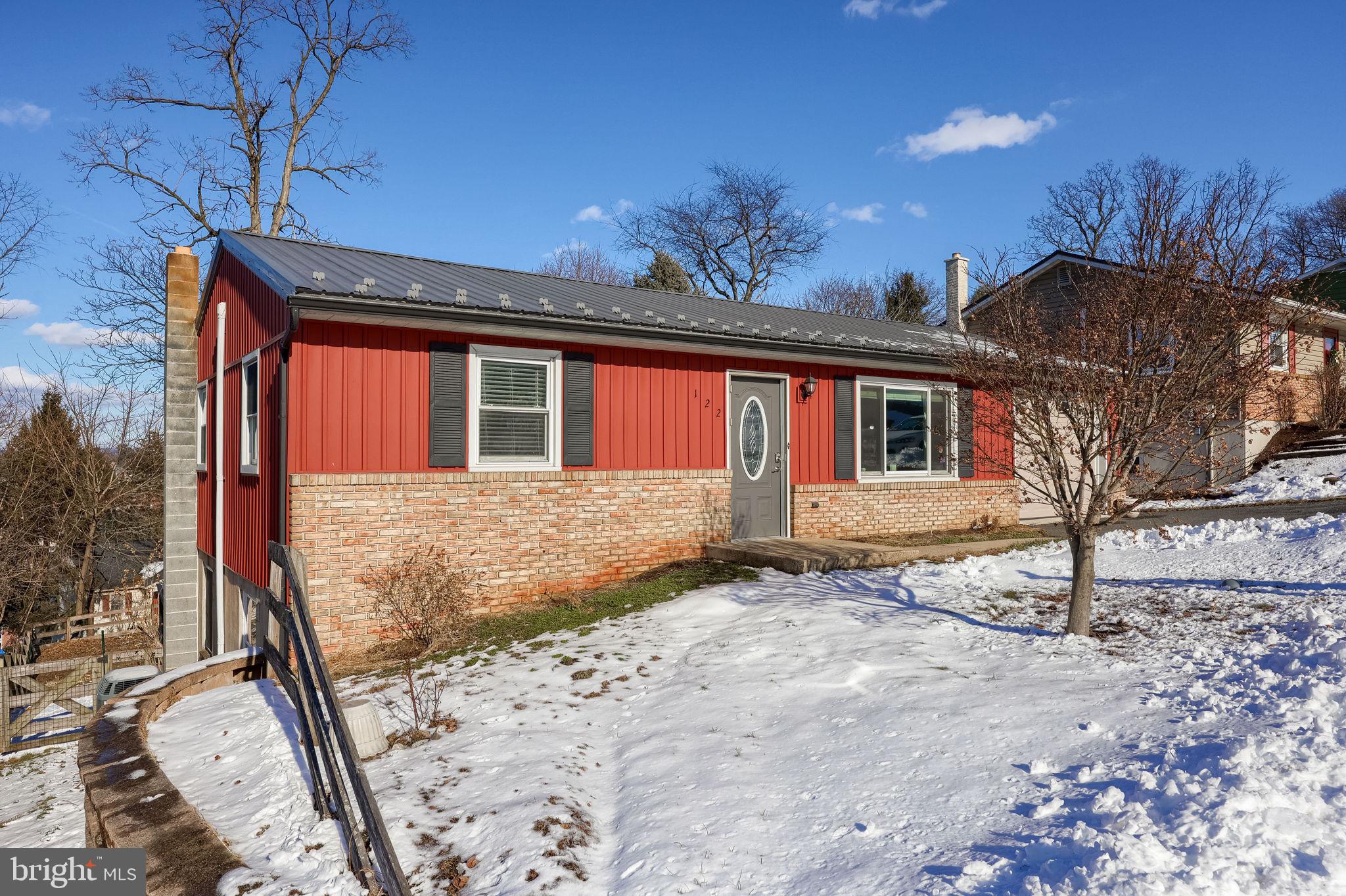 PIONEER ESTATES - Residential