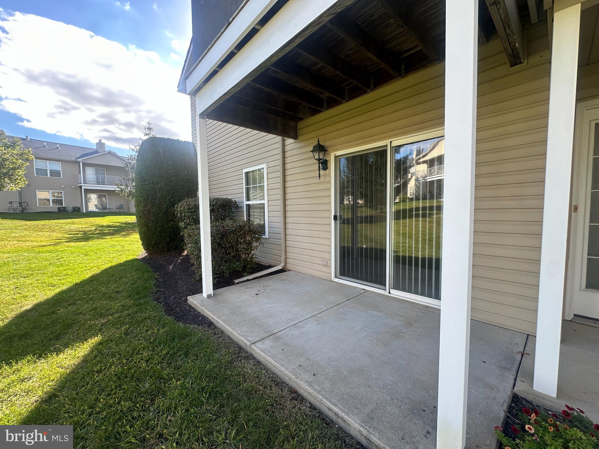 RESERVE AT HERSHEY MEADOW - Residential Lease