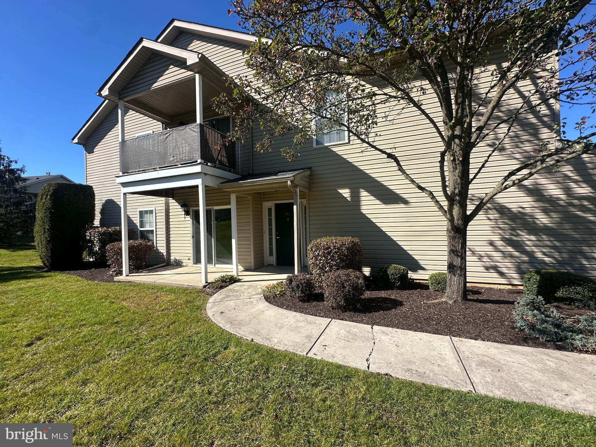 RESERVE AT HERSHEY MEADOW - Residential Lease