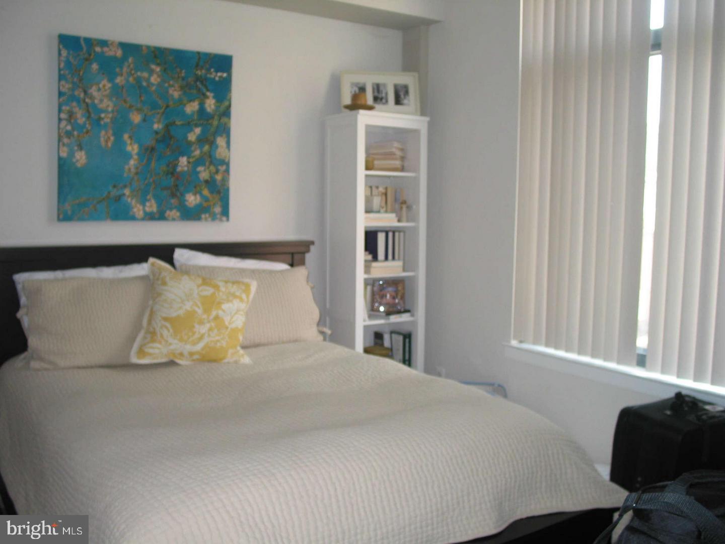 CONDOS AT CARLYLE SQUARE - Residential Lease