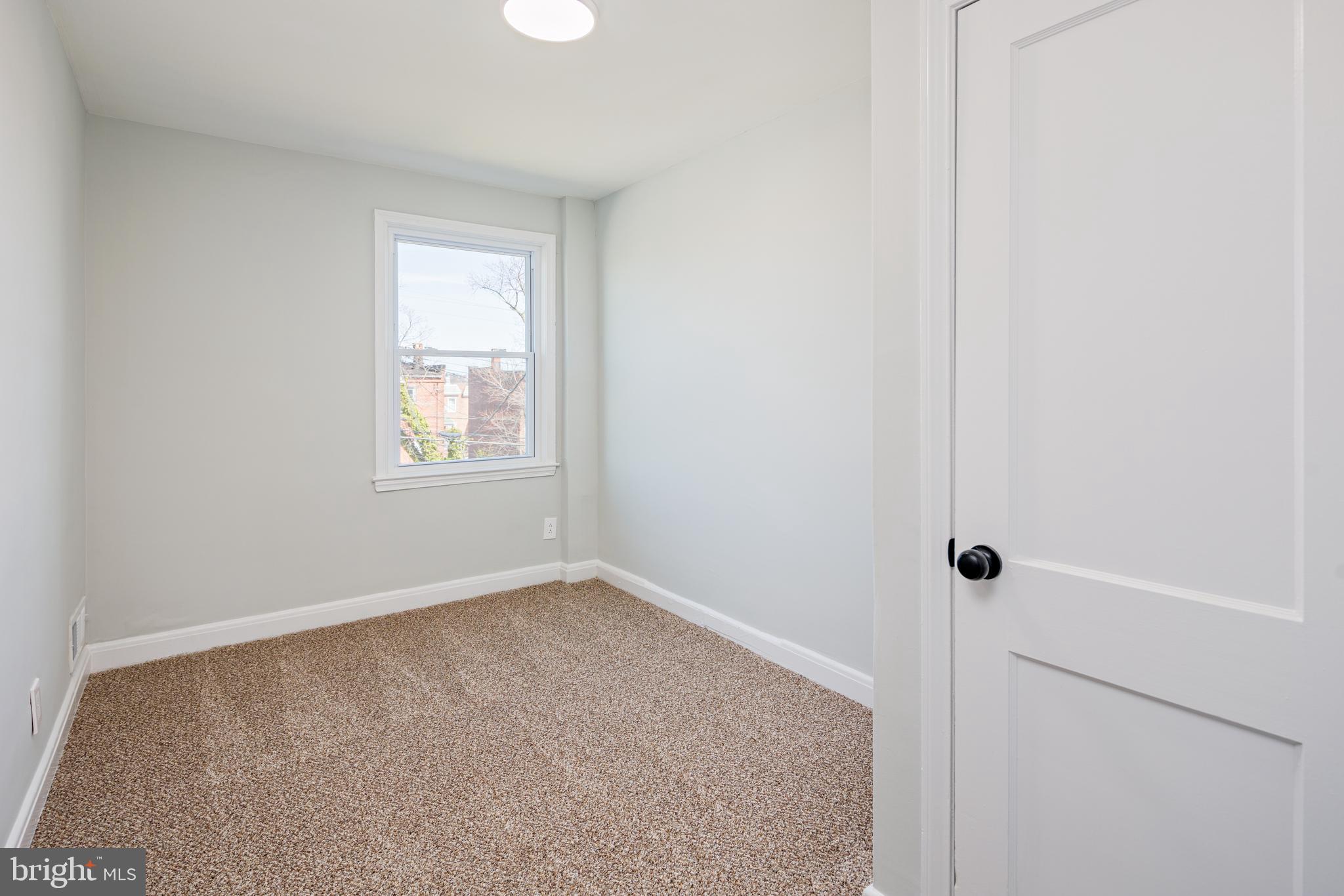 BELAIR-EDISON - Residential