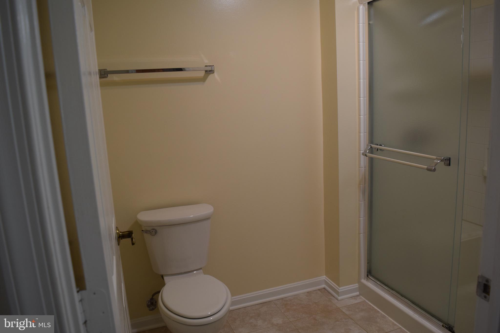 LEISURE WORLD - Residential