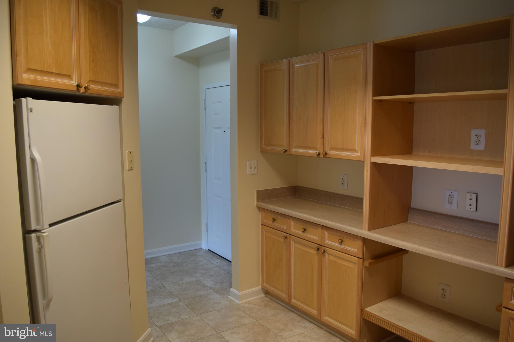 LEISURE WORLD - Residential