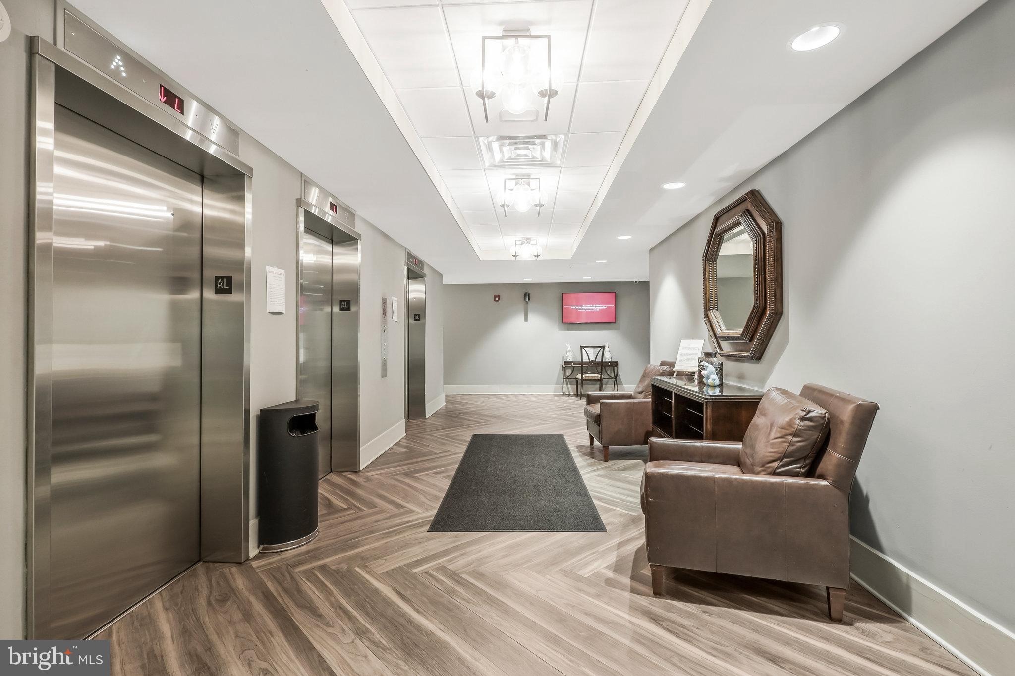 5300 HOLMES RUN PARKWAY 212