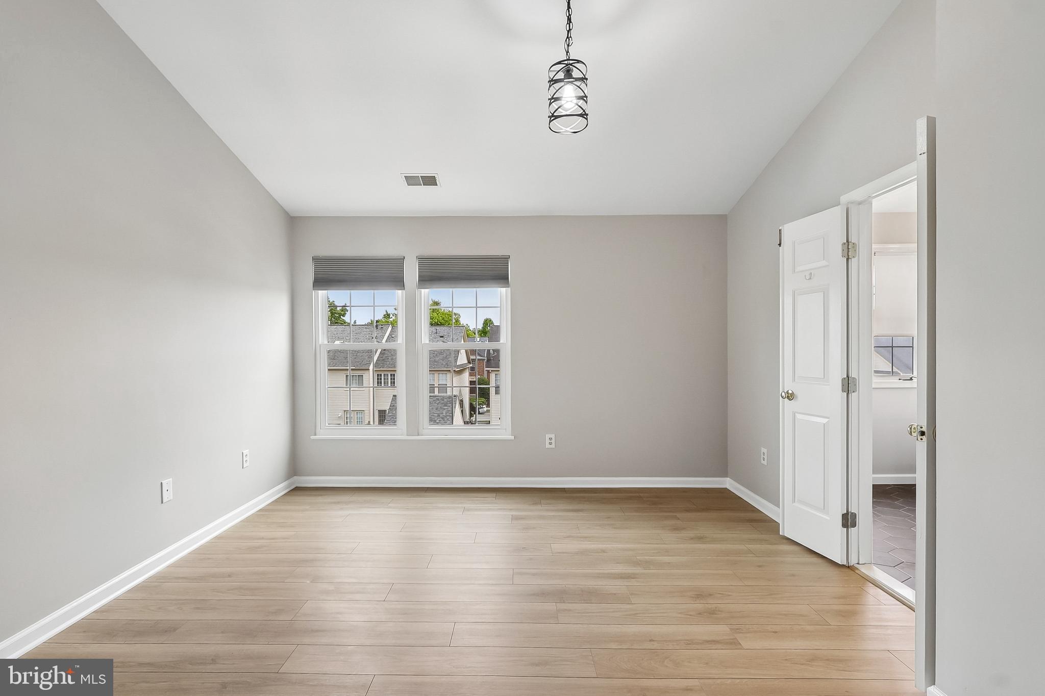 13004 PRAIRIE KNOLL COURT