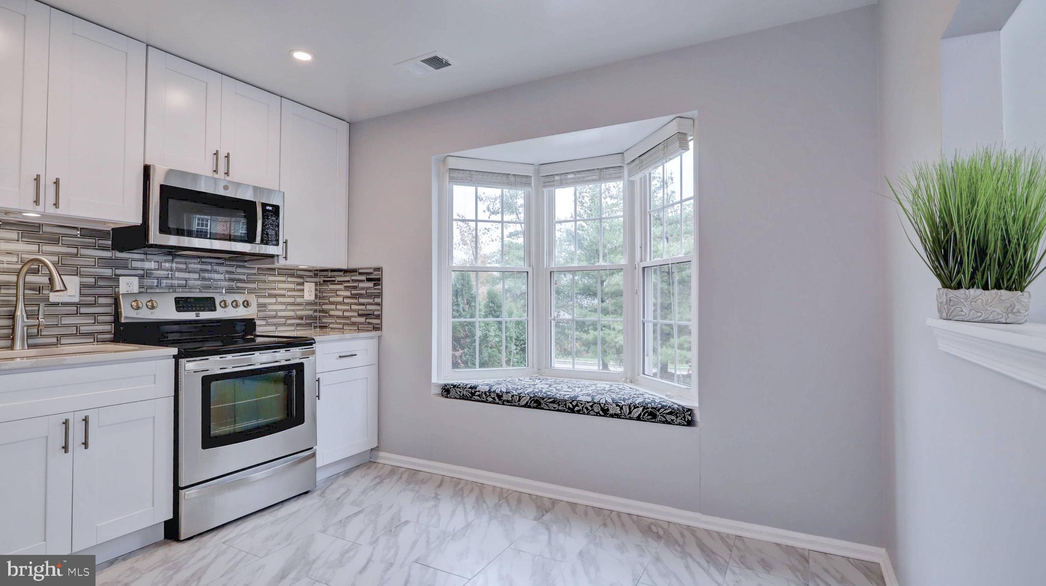 VILLAGE OF MOUNT AIR - Residential Lease