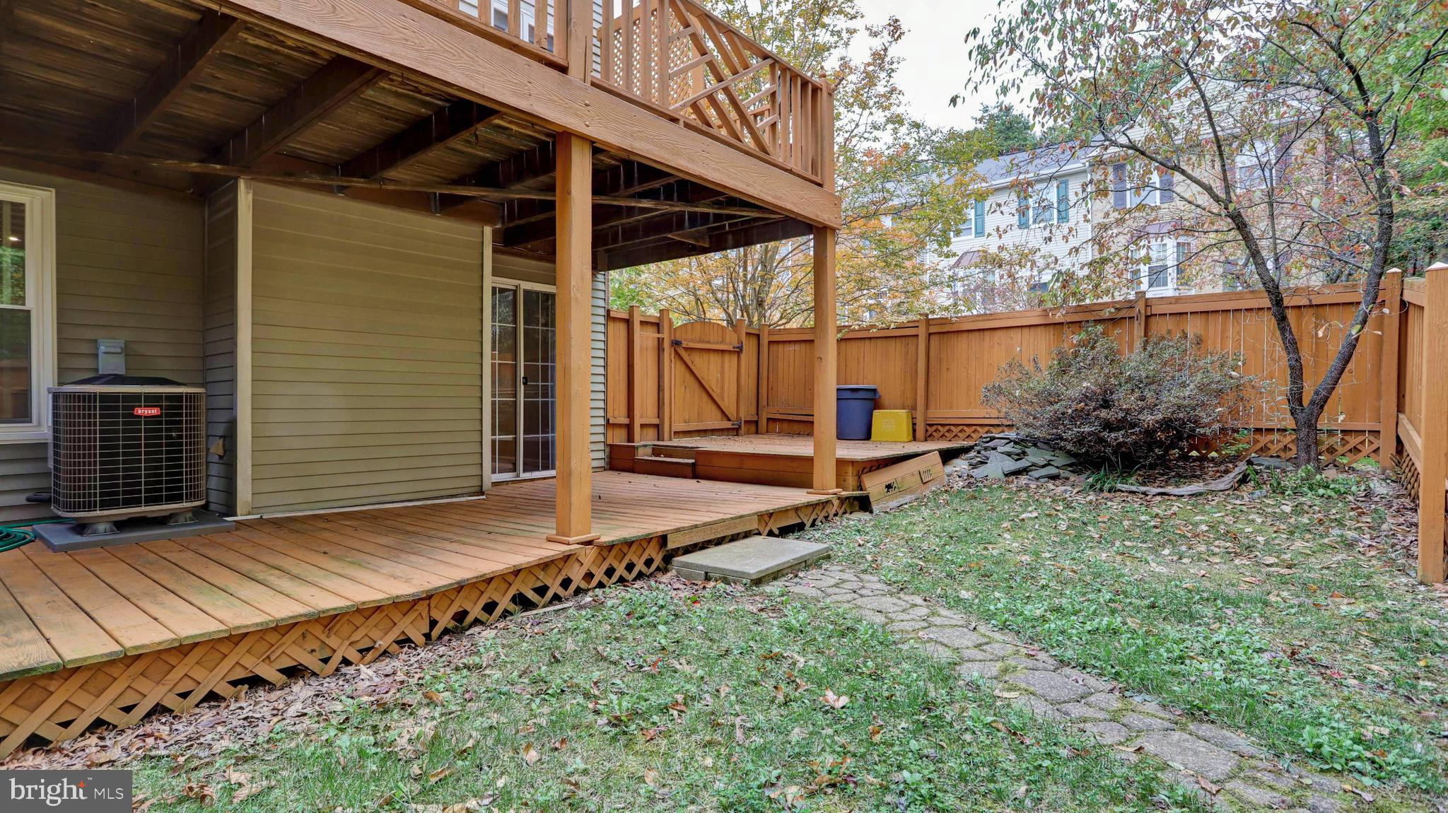 VILLAGE OF MOUNT AIR - Residential Lease