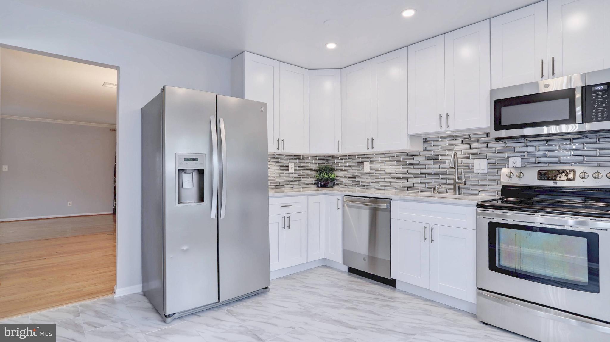 VILLAGE OF MOUNT AIR - Residential Lease