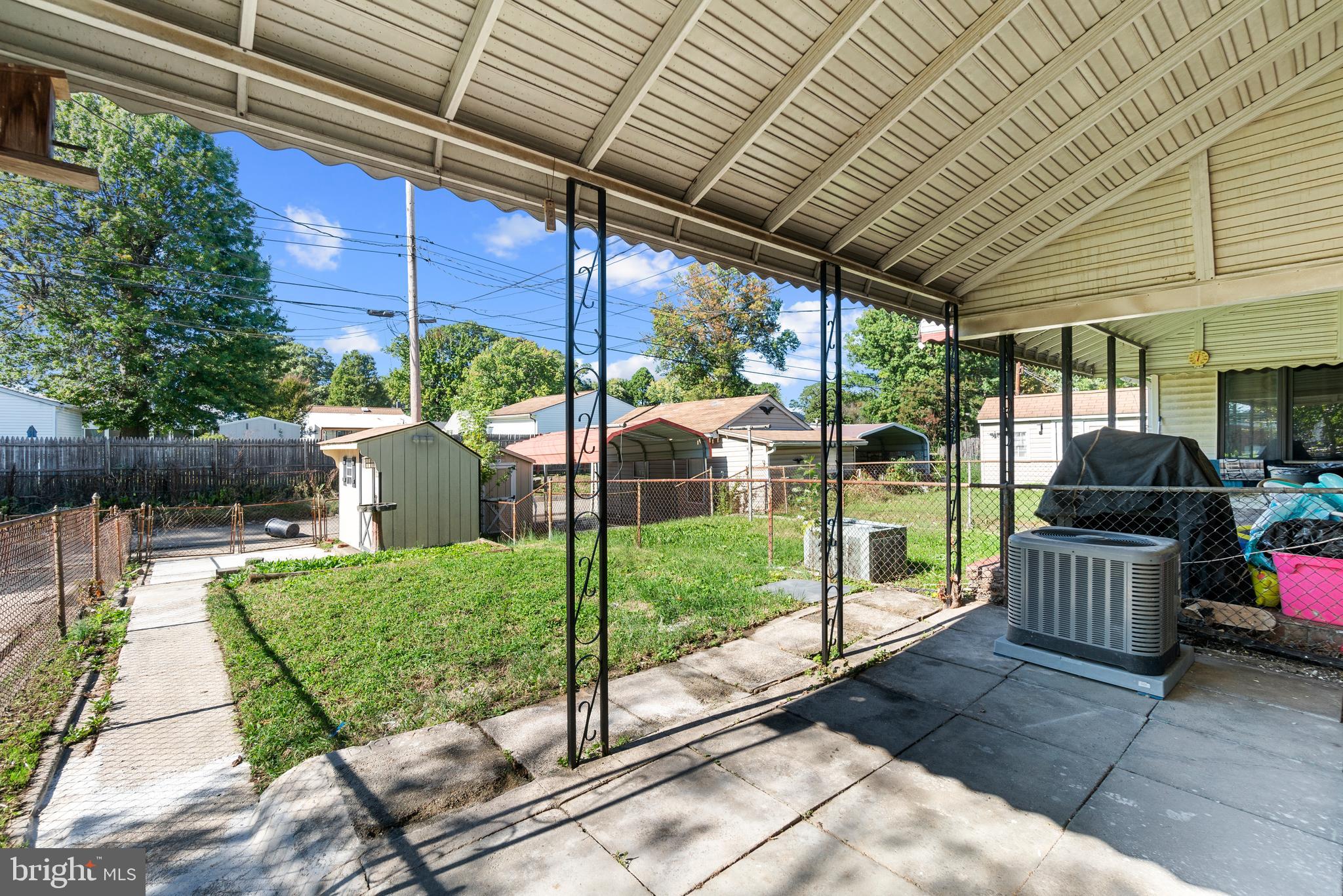 RIVERWOOD PARK - Residential