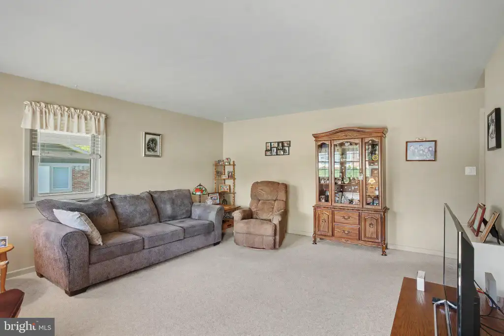Additional image 11 of 422 Westview Drive, Akron, PA 17501