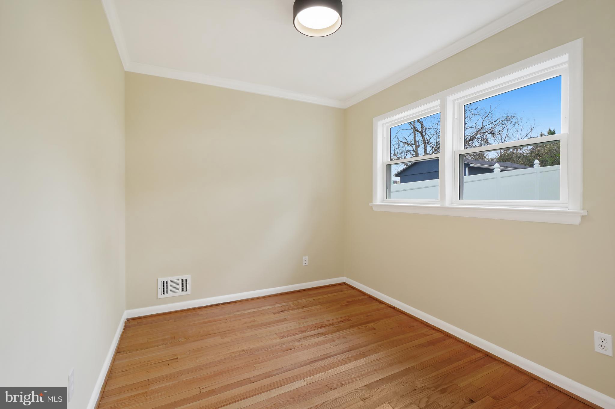 TAKOMA PARK - Residential