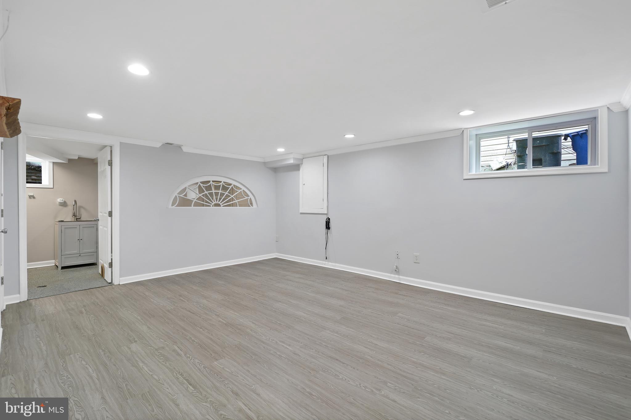 TAKOMA PARK - Residential