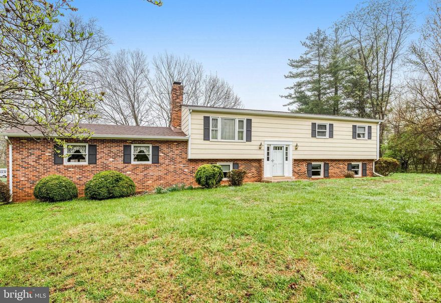 Welcome to this very well maintained home in the desirable Haymarket, perfectly situated on a spacious one acre corner lot. Offering privacy, space, and flexibility, this property provides a wonderful opportunity for buyers looking to personalize a home while enjoying a peaceful setting. The main level features a bright and functional layout with comfortable living spaces and plenty of natural light. The kitchen offers ample cabinetry and workspace, flowing seamlessly into the main living areas, making it ideal for both everyday living and entertaining. Upstairs, you will find generously sized bedrooms, including a spacious primary suite designed for comfort and privacy. The additional bedrooms provide flexibility for guests, home office space, or growing household needs. The spacious lower level offers endless possibilities for a recreation room, home gym, media space, or additional living area. Whether you need extra room for entertaining or relaxing, the lower level provides the versatility to fit your needs. Situated on a one acre corner lot, the outdoor space offers plenty of room for entertaining, gardening, or simply enjoying the peaceful surroundings. This property provides both privacy and potential, making it a great opportunity to come make this home your own. Conveniently located near major roadways, shopping, dining, and local amenities, this home offers the perfect blend of space, location, and opportunity.