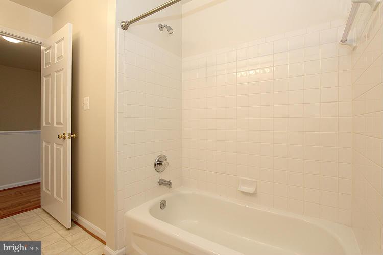 RIDGELEIGH - Residential