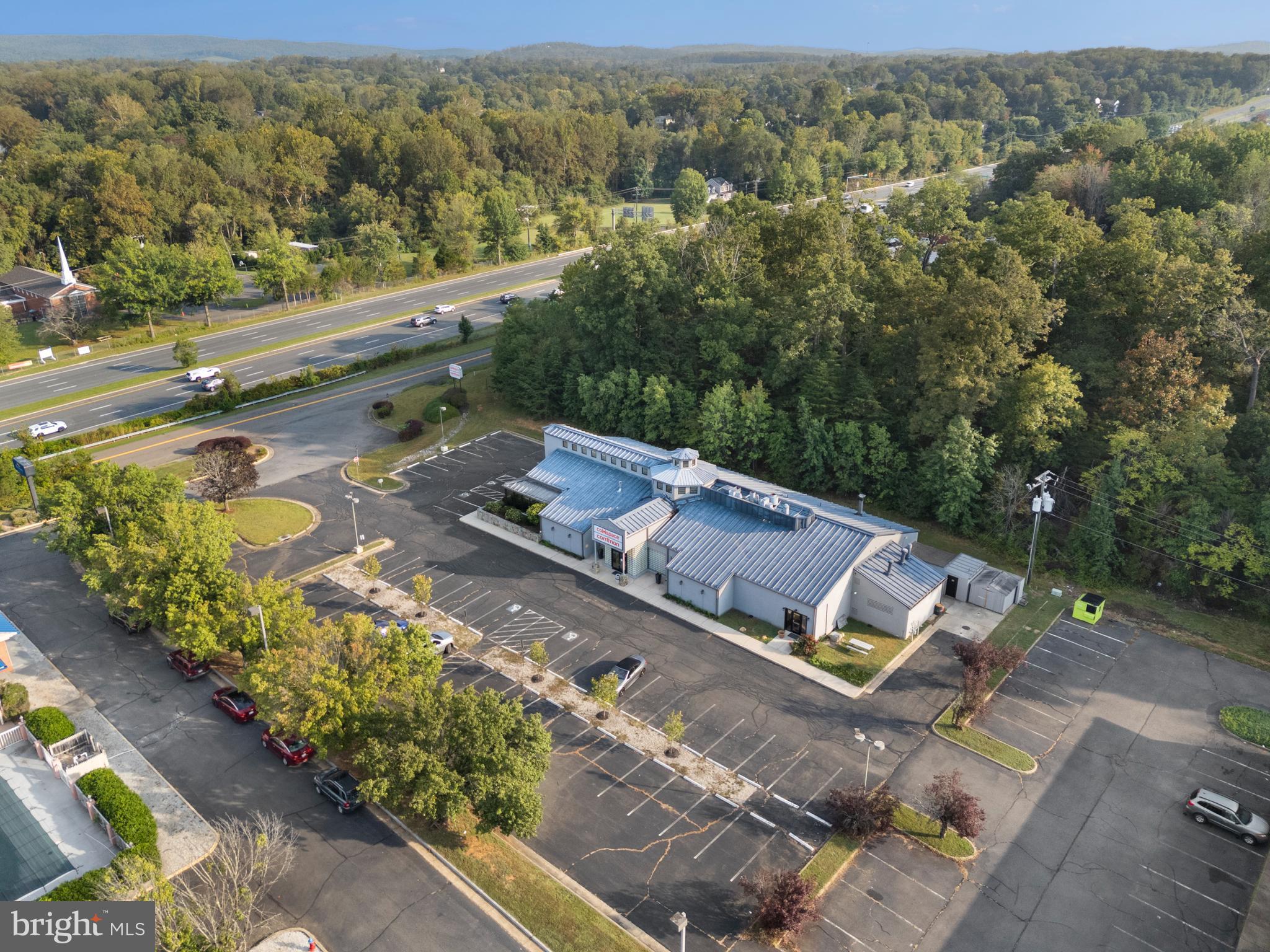 7373 COMFORT INN DRIVE