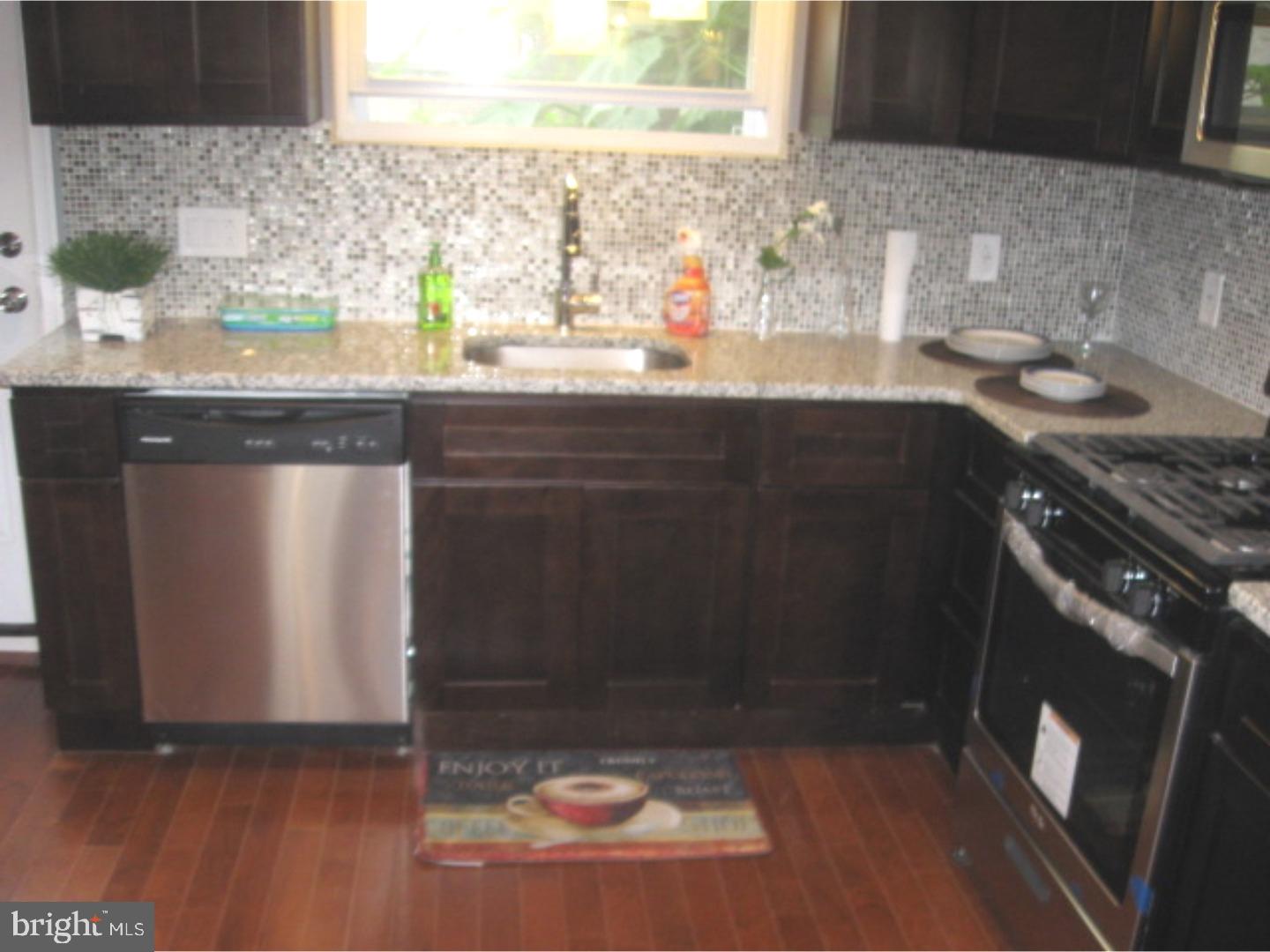 EAST PASSYUNK CROSSING - Residential