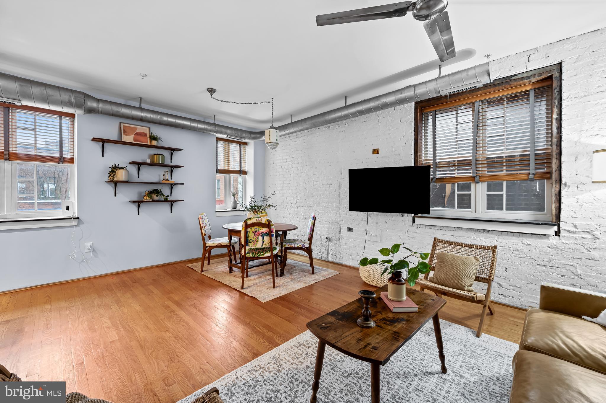 MOUNT VERNON - Residential