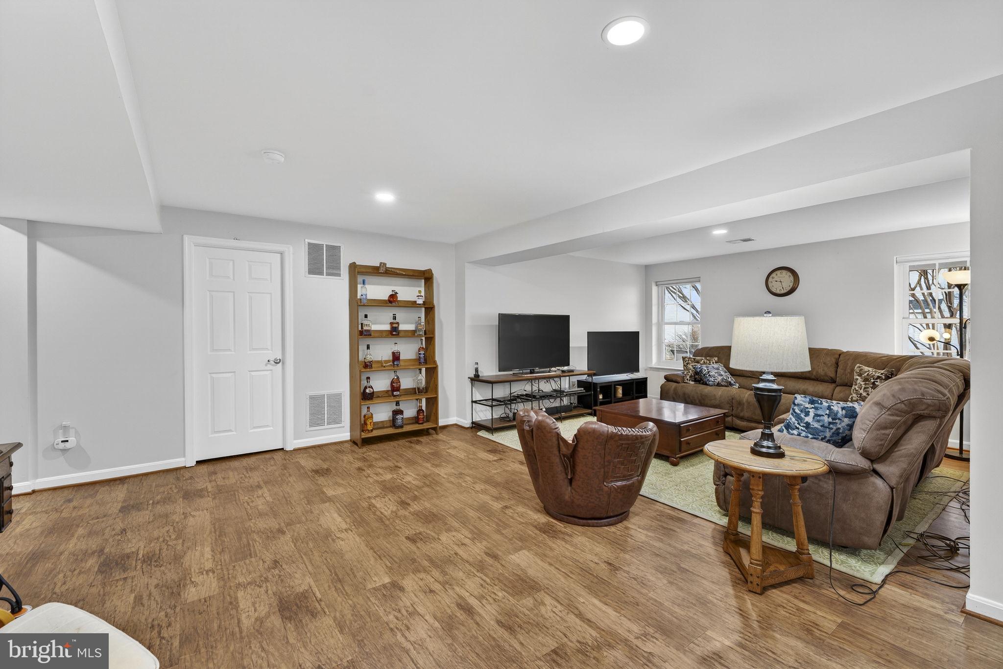 VILLAGES AT BRISTOL - Residential